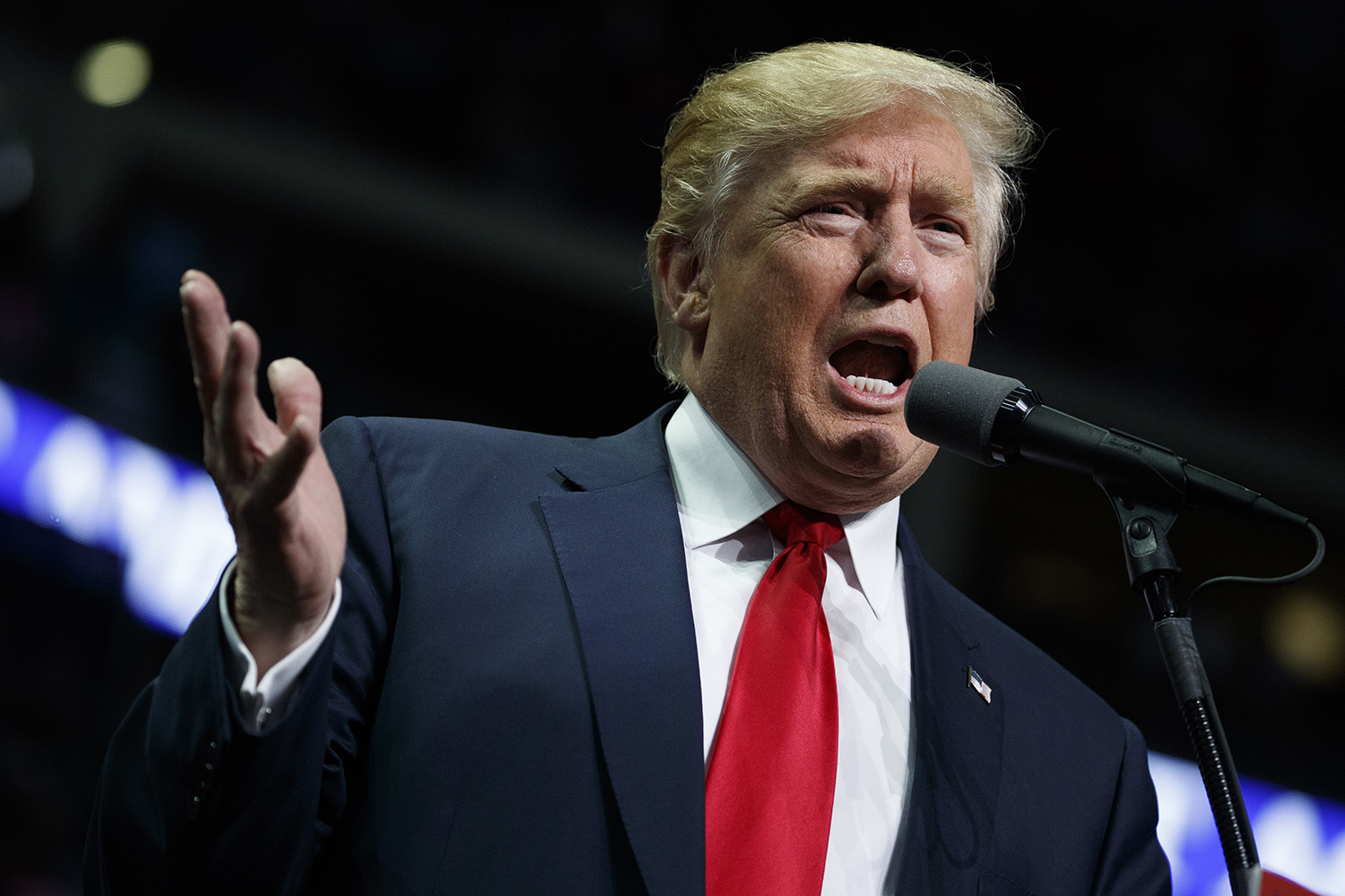Trump, on track to lose the popular vote, praises Electoral College