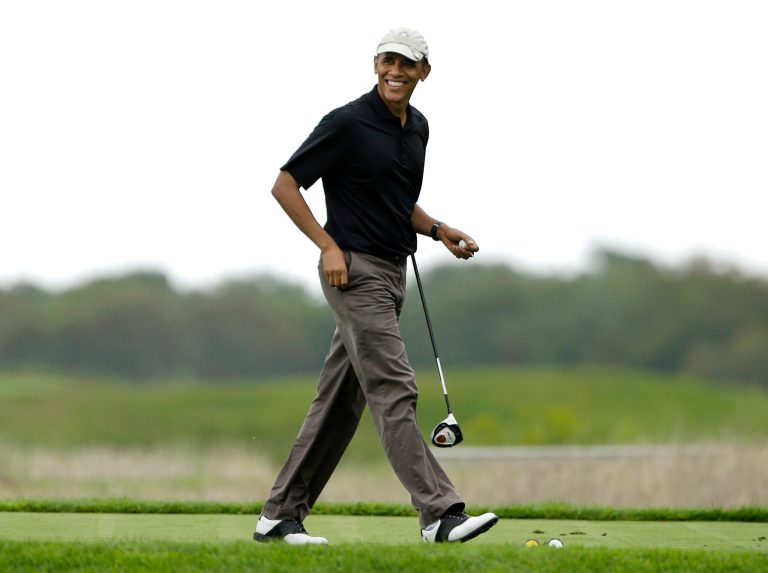 Obama interrupting summer vacation with trip to DC