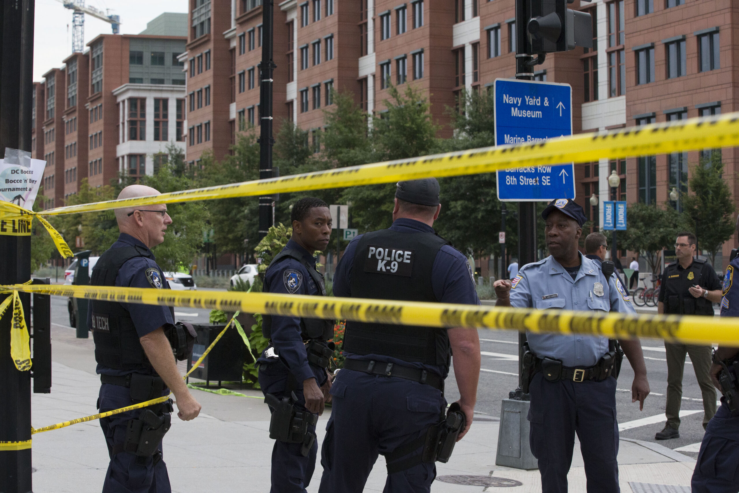 Obama briefed on Navy Yard shooting