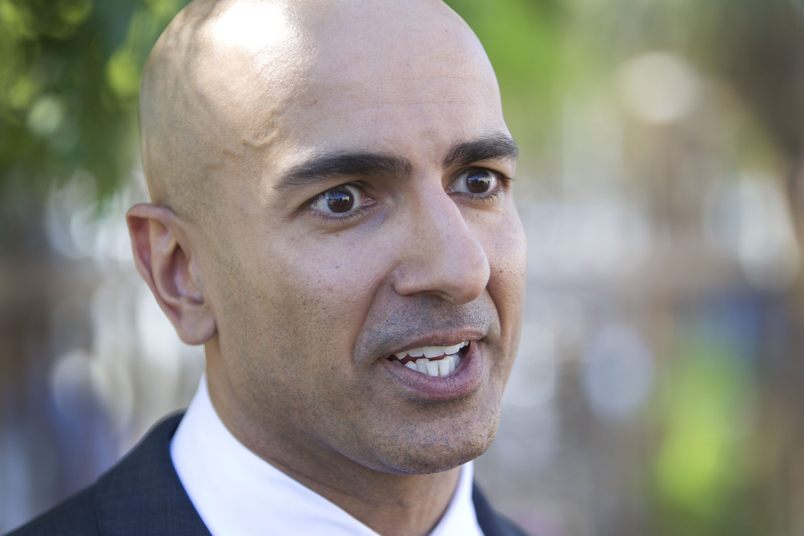 Candidate goes homeless to show economic gap