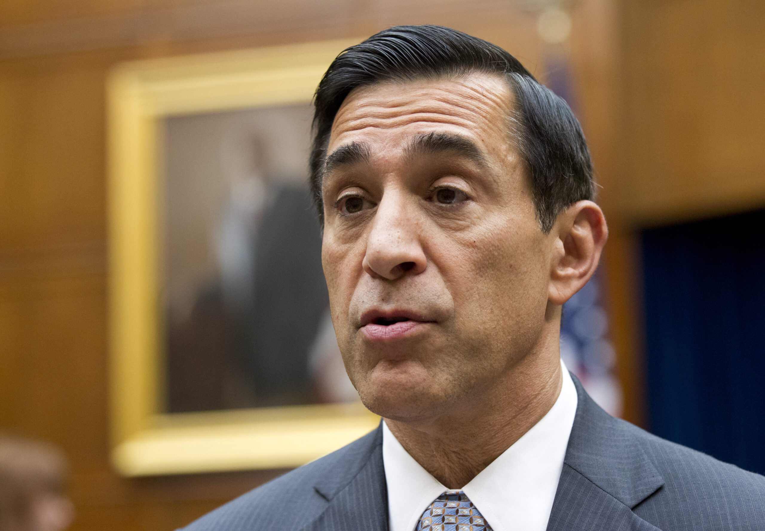 Darrell Issa warns Kathleen Sebelius she could face perjury charges over Obamacare testimony