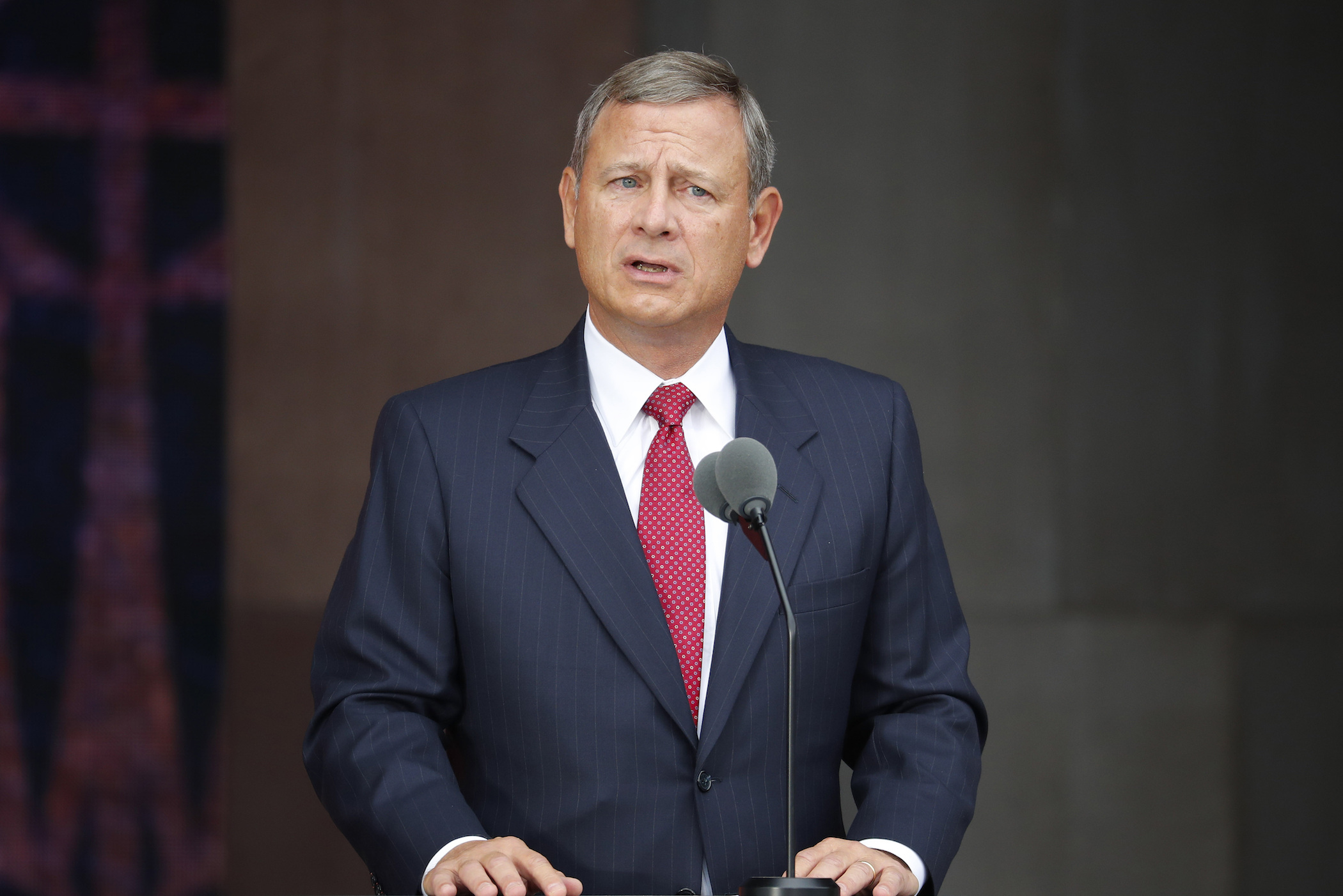 Chief Justice Roberts’ summer plans: Teaching in New Zealand