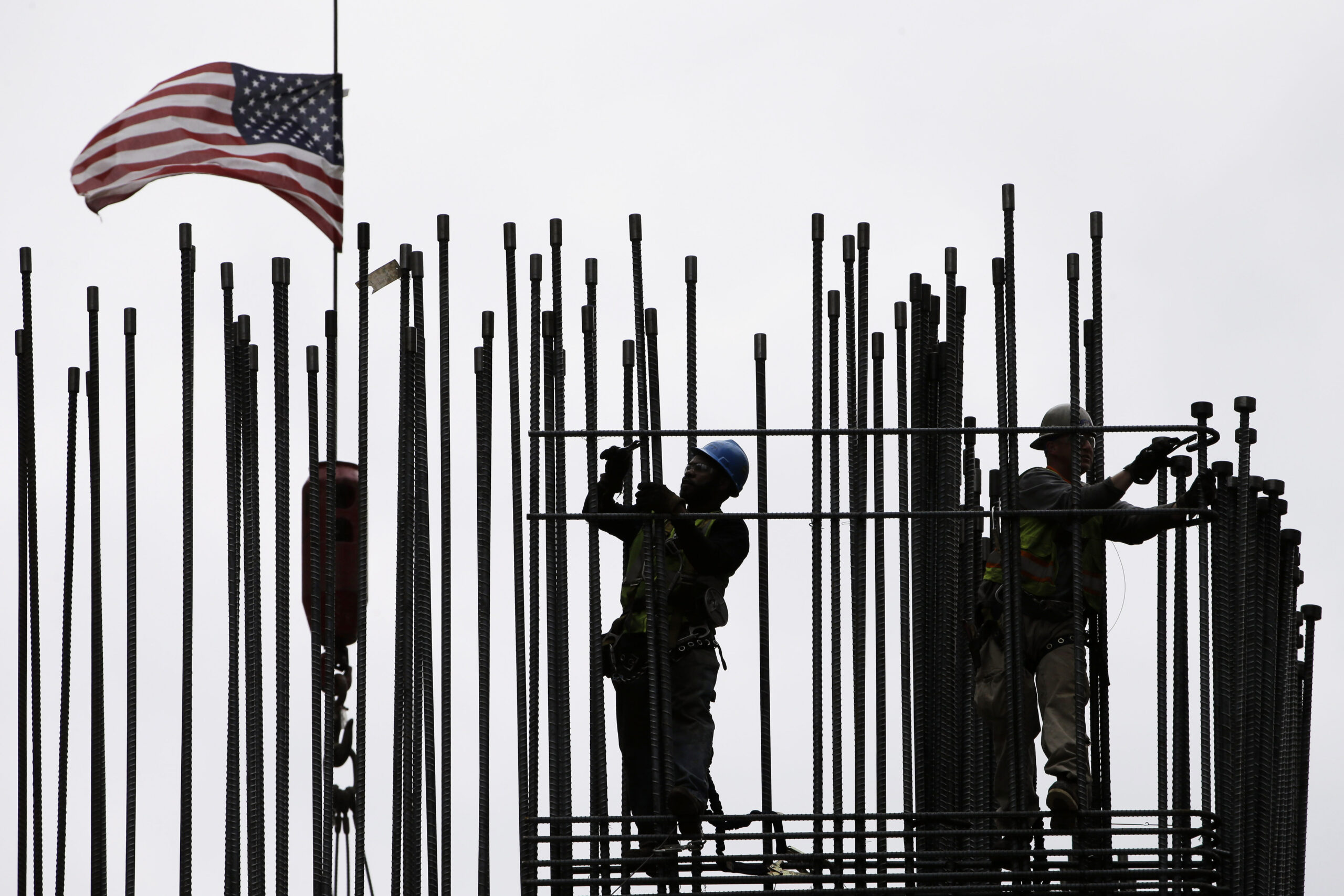 Economy contracted 0.7 percent in the first quarter