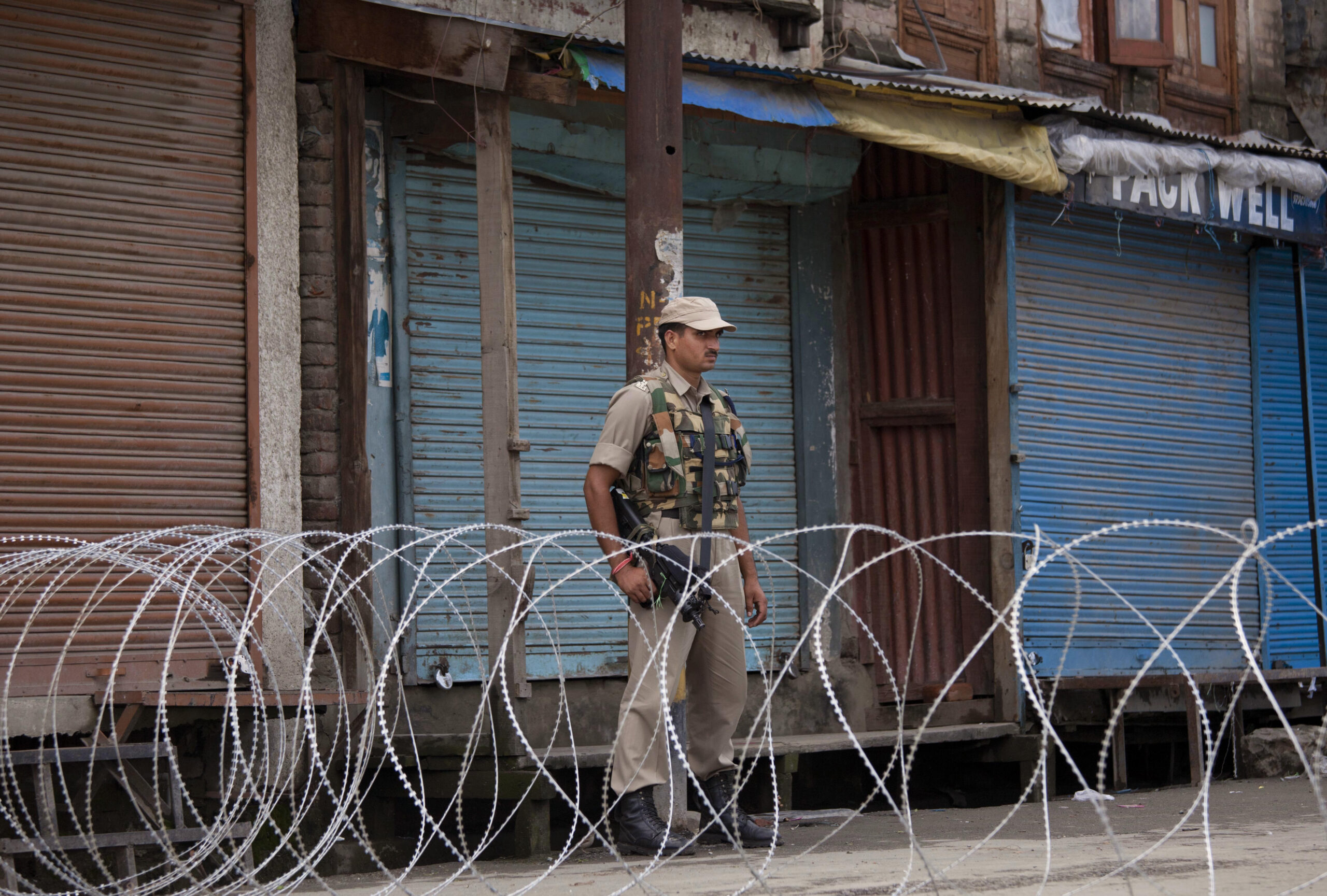 Strike, curfew shut Kashmir as India leader visits