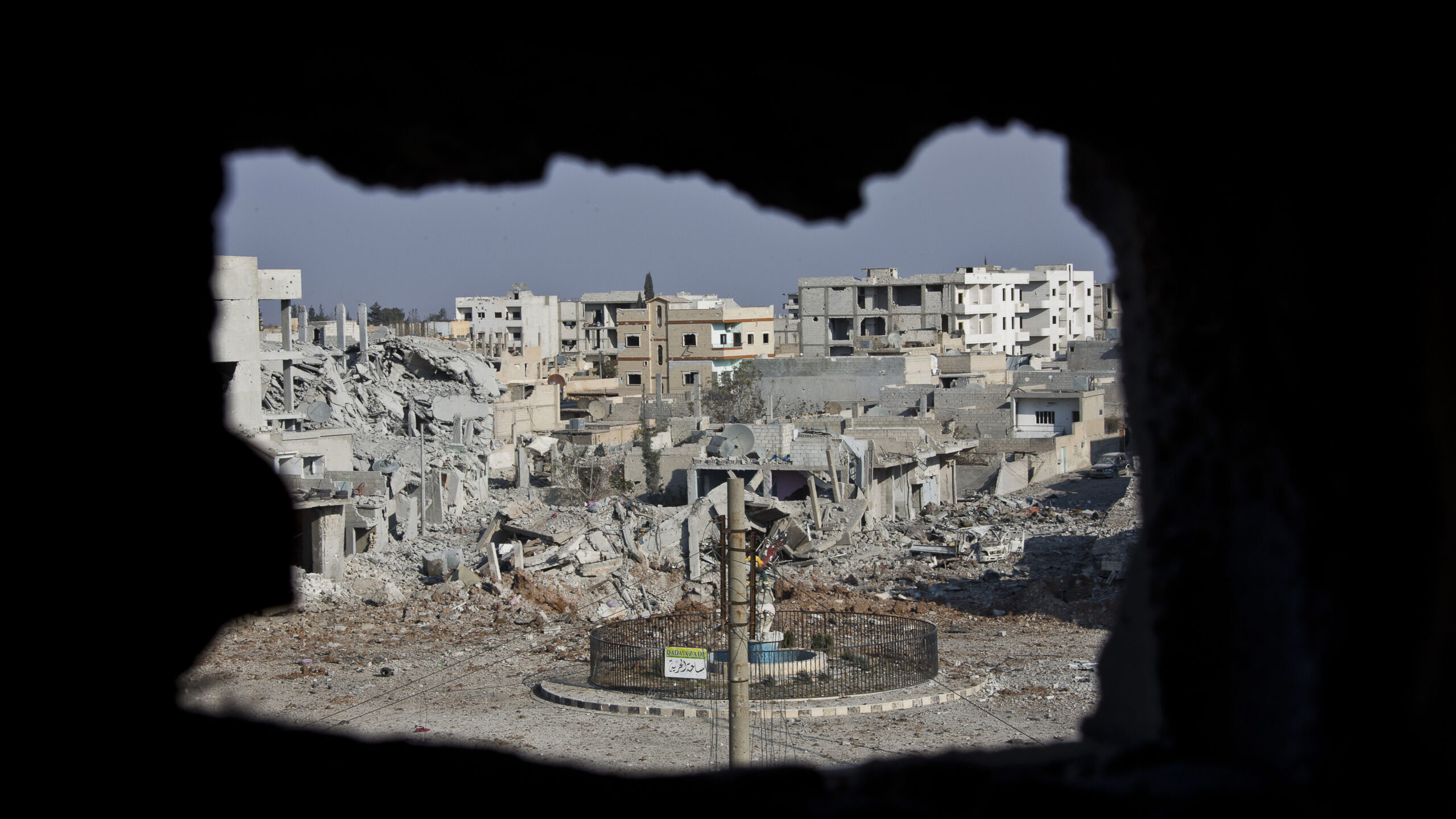 Kurds claim control of disputed Syrian town of Kobani