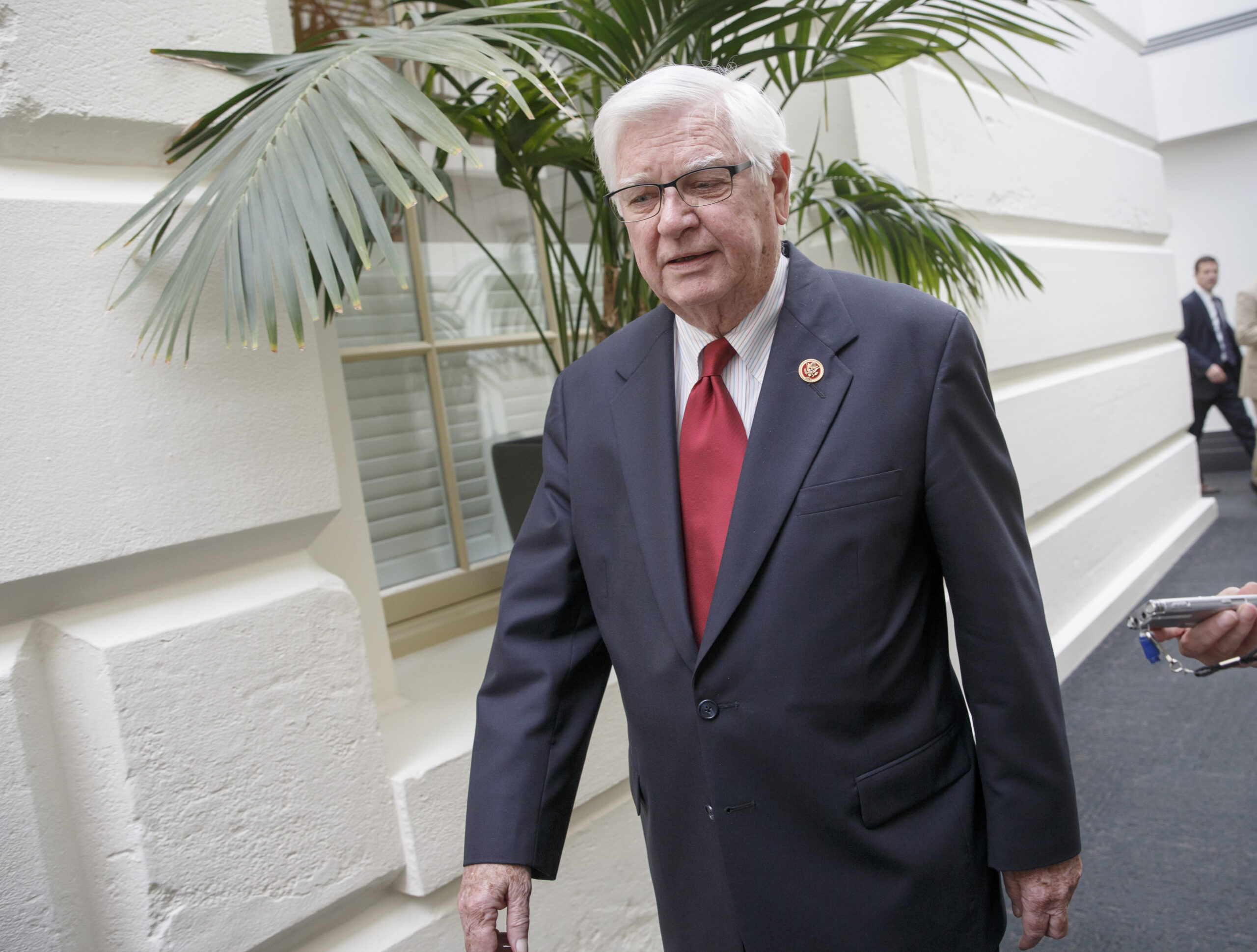 Eager to avoid shutdown repeat, Republicans begin to take funding fight off the table