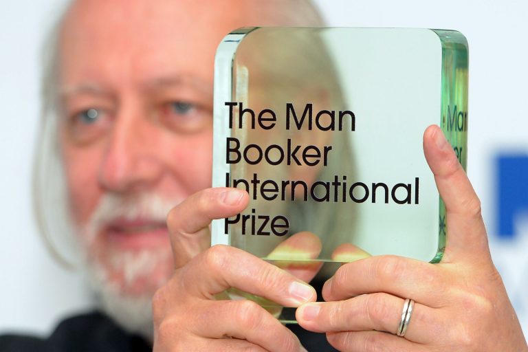 Editorial: British Book Award Told to Exclude Yanks