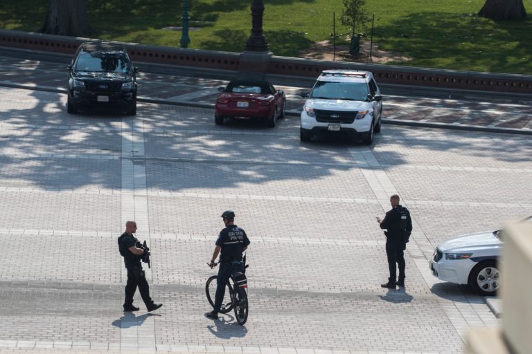 Capitol Hill Police officers shut down the plaza on Capitol Hill in Washington, Wednesday, June 14, 2017, after House Majority Whip Steve Scalise was shot during a Congressional baseball game in Alexandria, Va. (AP Photo/J. Scott Applewhite)
