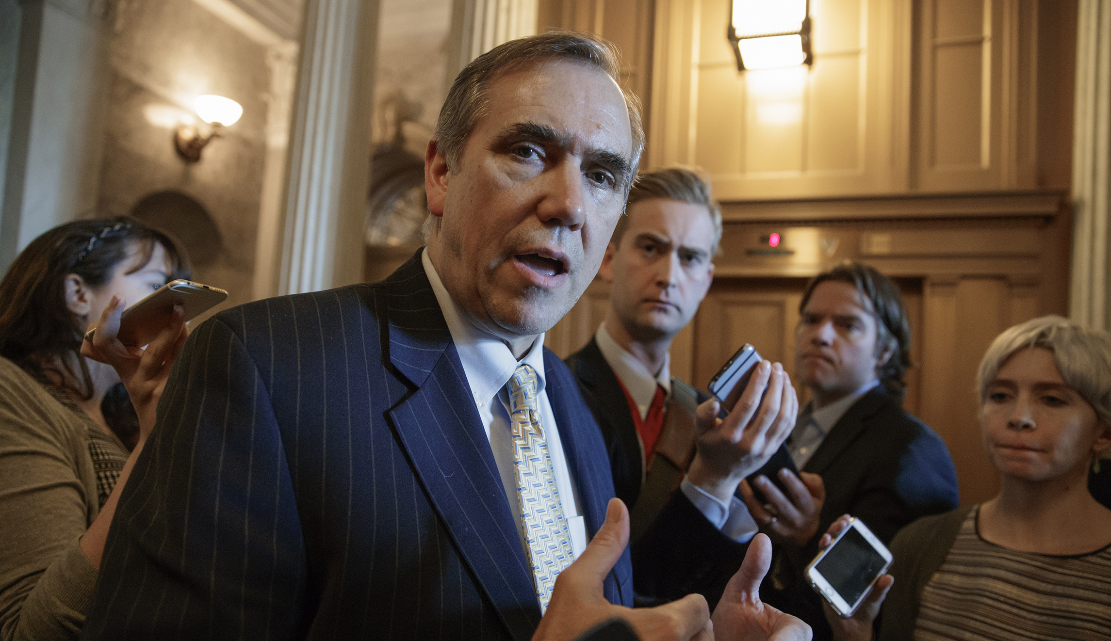 So, um, does Sen. Jeff Merkley know what a heist is?