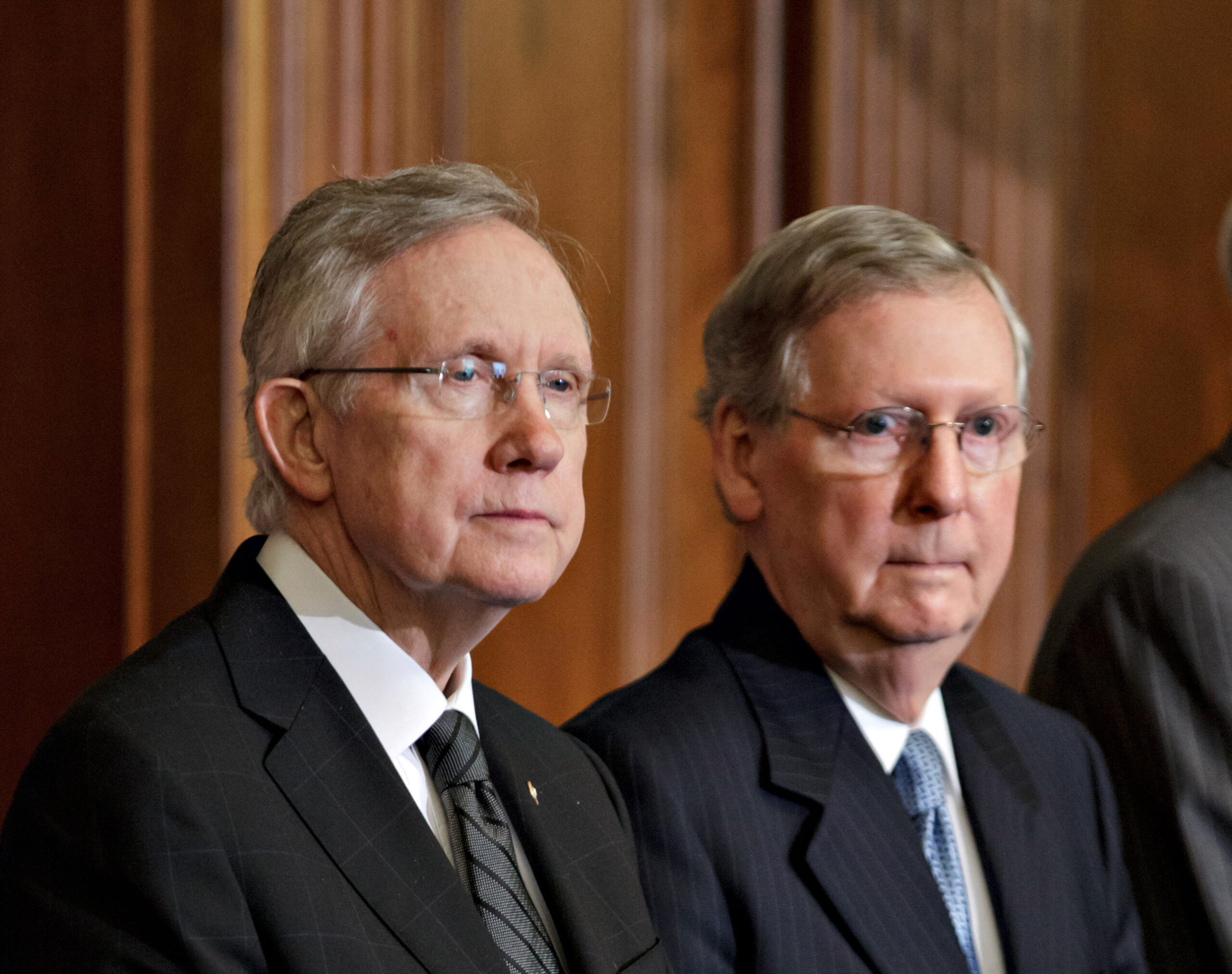 Harry Reid, Mitch McConnell spar as %u2018nuclear option%u2019 looms