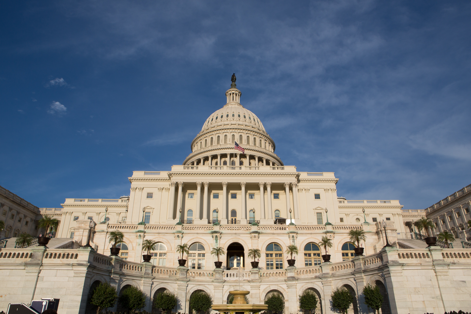House will move on food stamp bill this week while negotiating deal to fund government