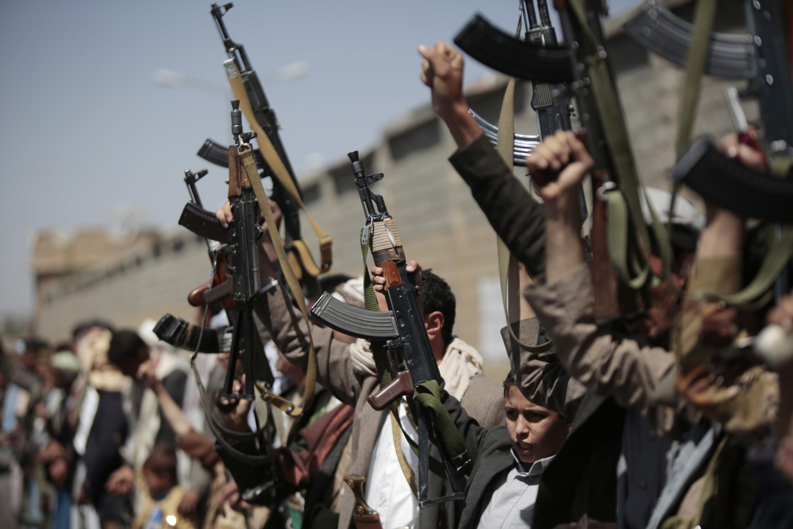 U.S. considering retaliatory strike against Yemeni rebels