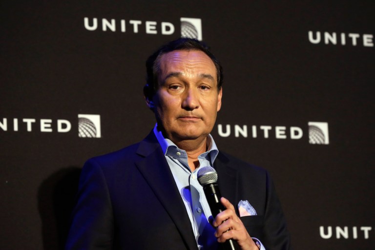 Oscar Munoz sent employees a letter that was more contrite than his initial statement about a passenger being dragged from a plane at O'Hare International Airport. (AP Photo/Richard Drew)