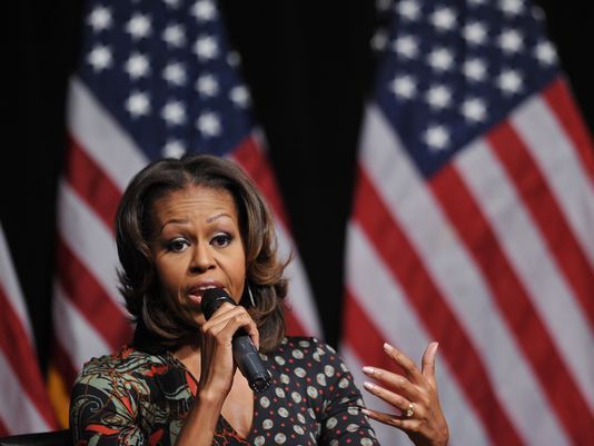 ‘I hate doing this,’ Michelle Obama tells donors at fundraiser