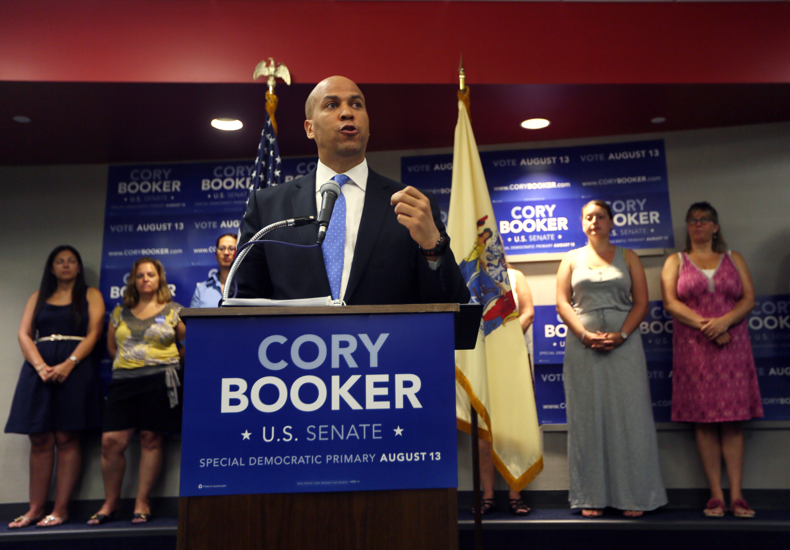 N.J. polls show Cory Booker ahead, but Republicans doing better