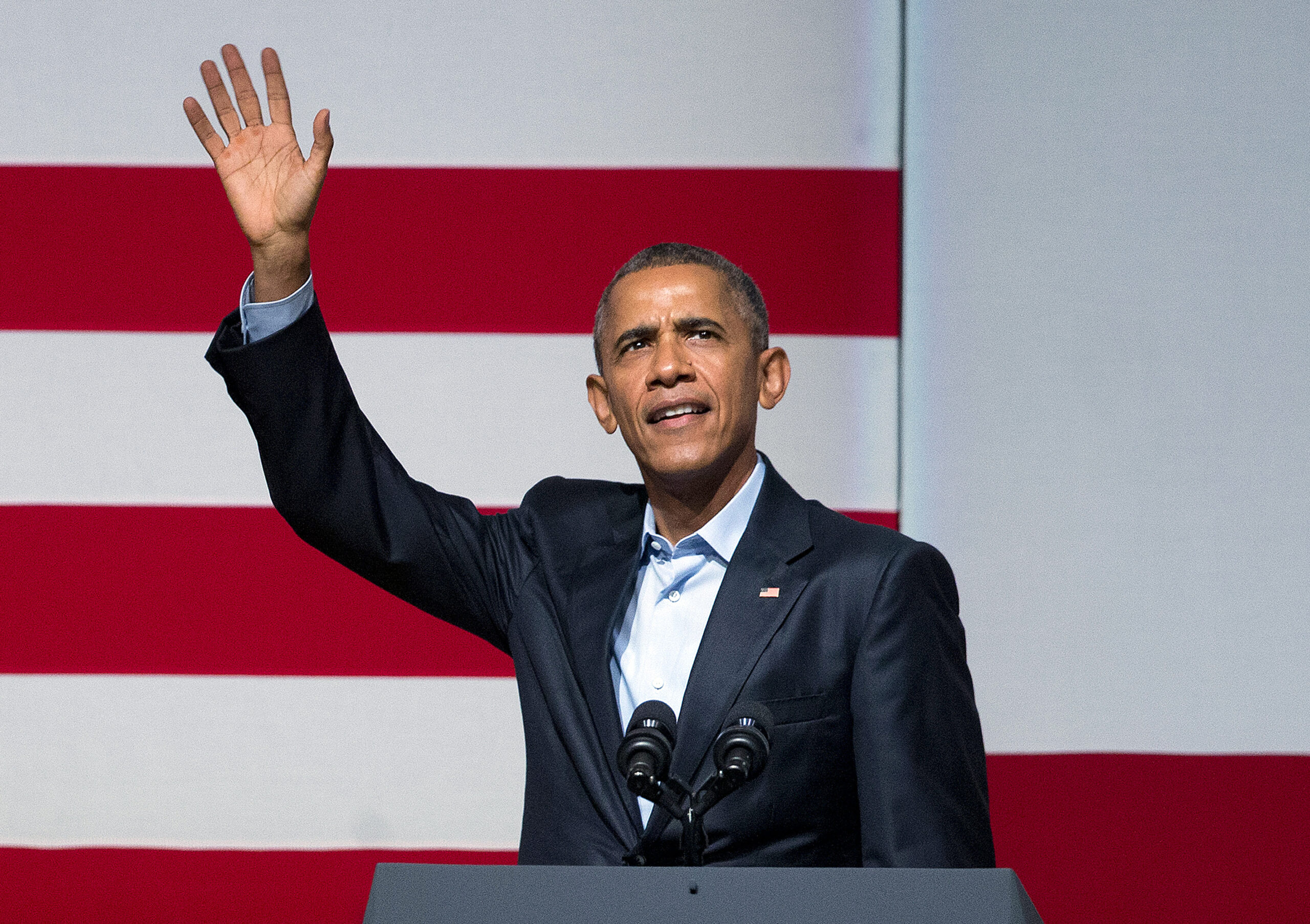 Obama references Trump, advises Kanye on presidential bid