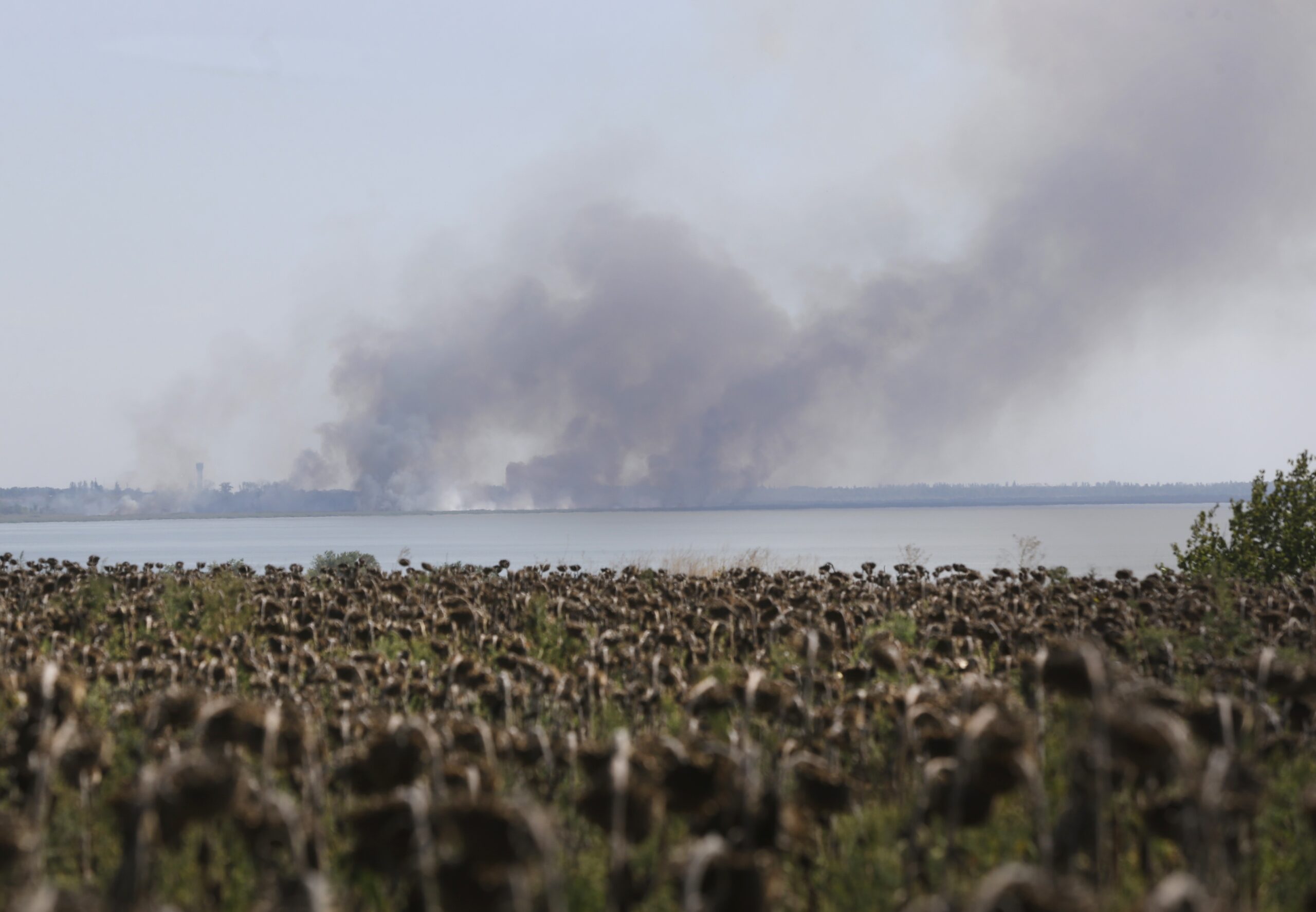 Battle for Ukraine’s southeast coast heats up