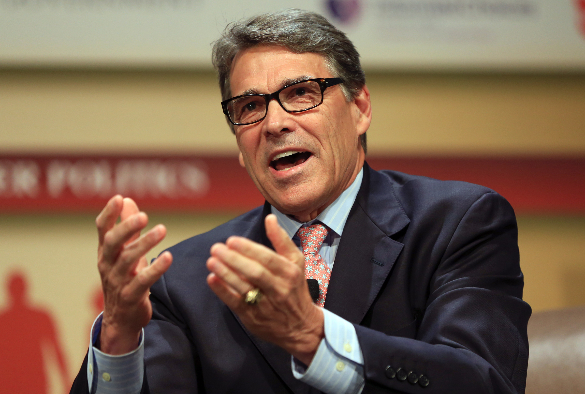 Trump: Rick Perry endorsement shows how politicians ‘pivot’