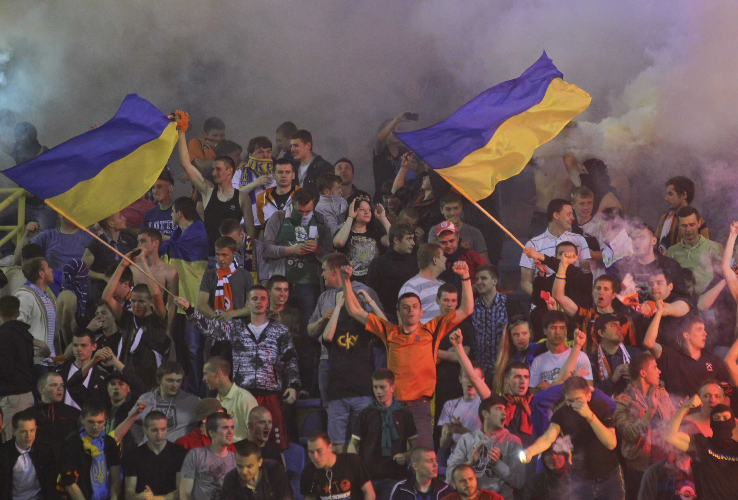Ukraine, Russia spar over soccer in Crimea
