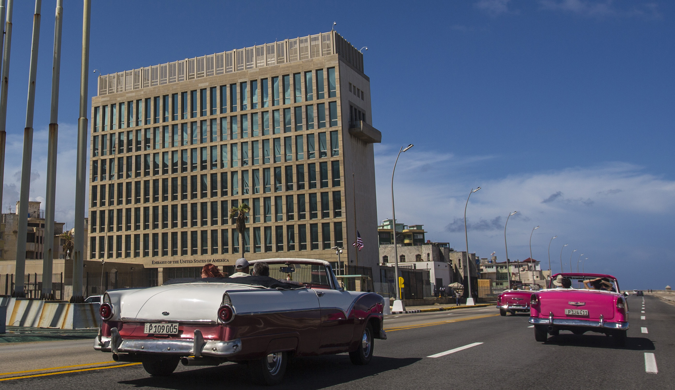 Lawmakers ask CDC, NIH to help State Department investigate Cuba attacks