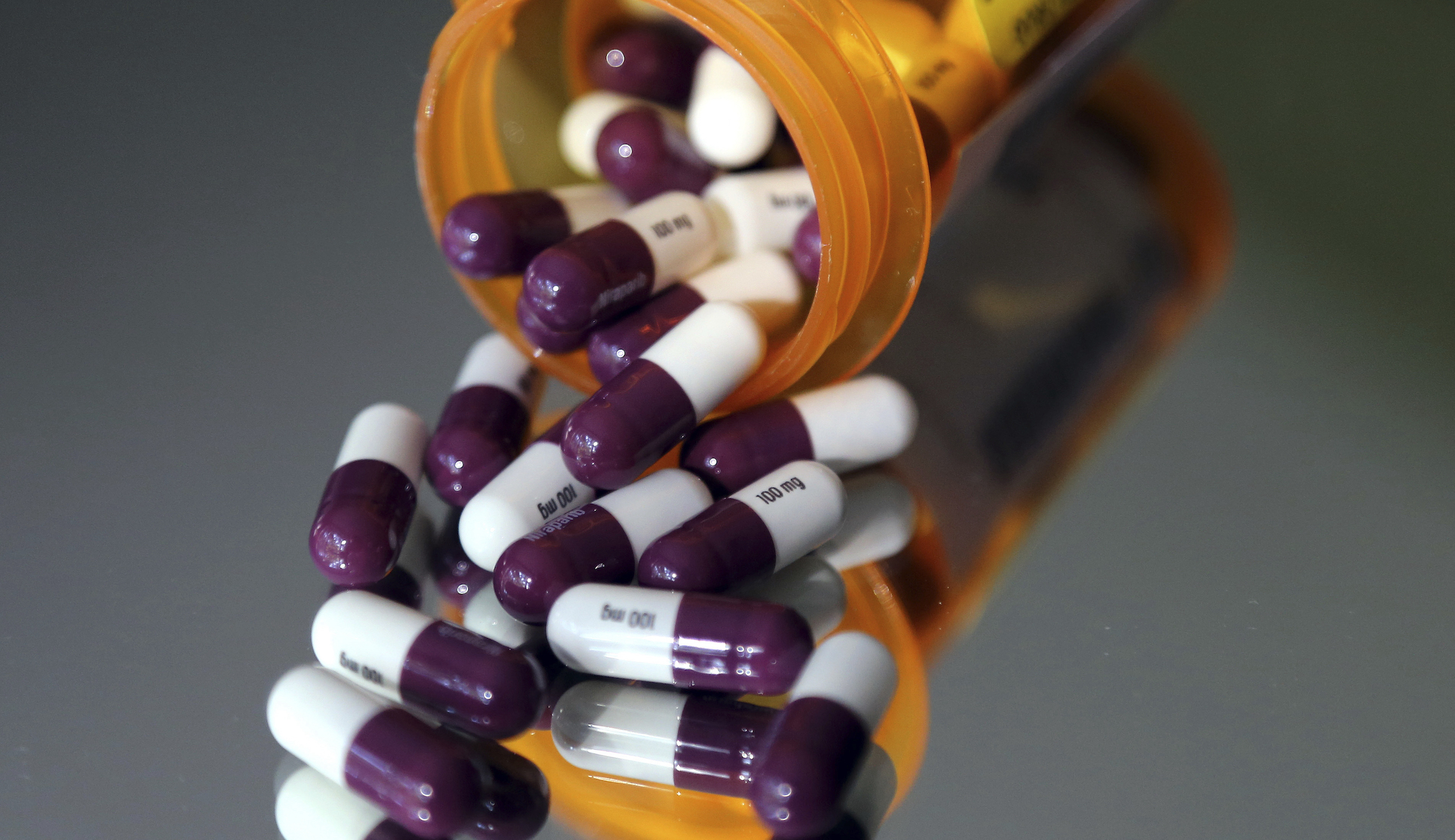 Pennsylvania considers letting psychologists prescribe medicine for patients