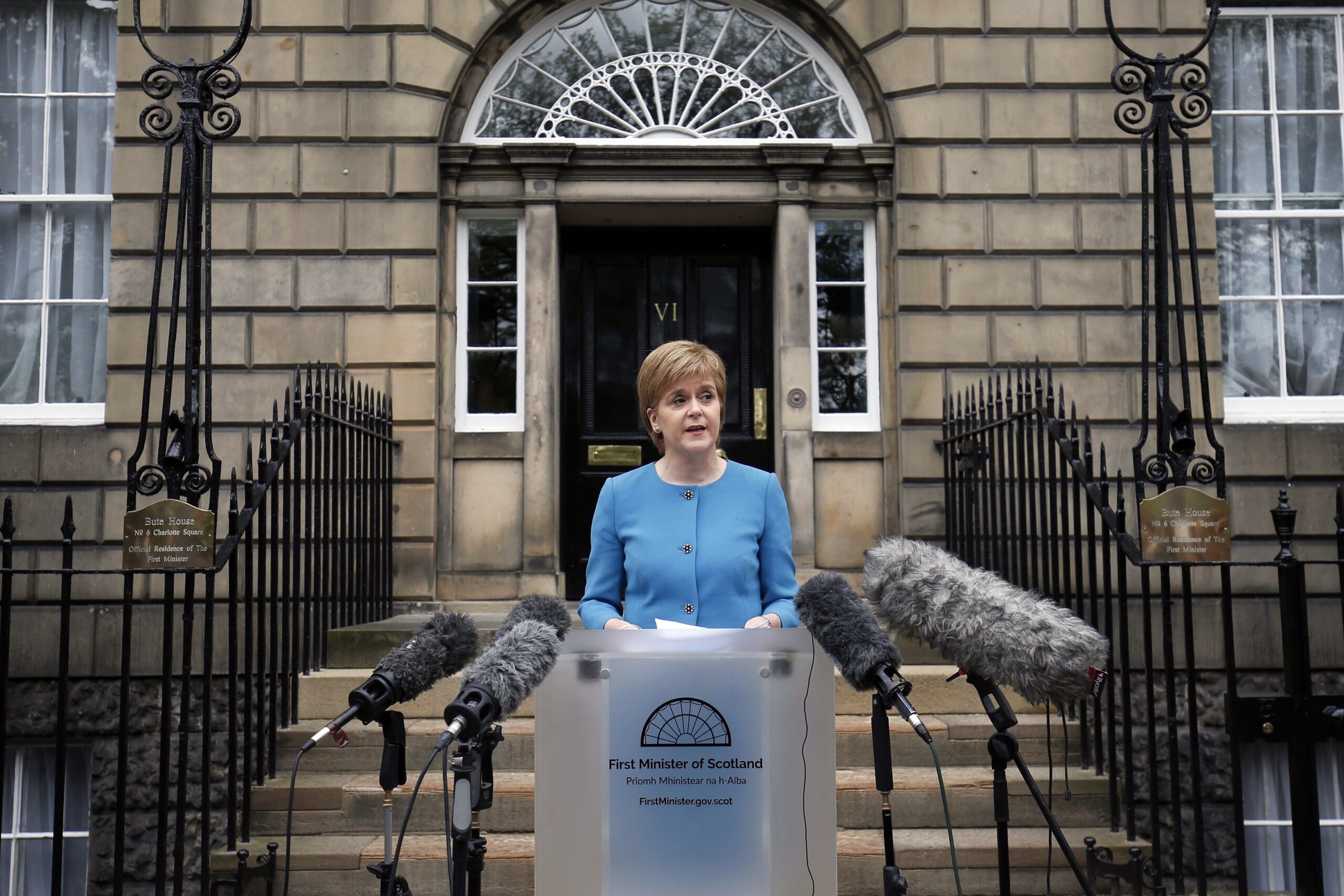 Scottish leader says secession back on the table