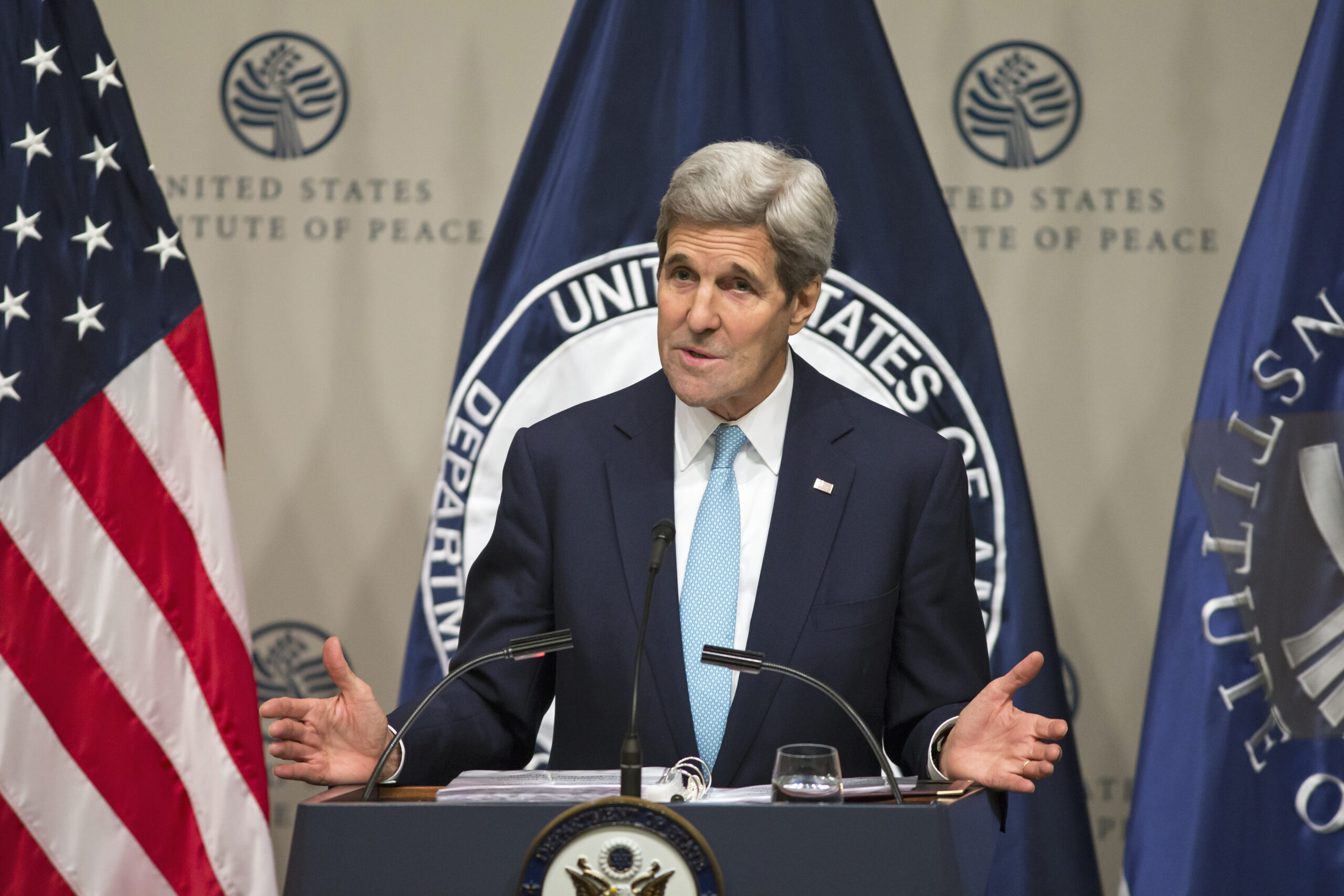 Kerry: U.S. ‘on the right track’ in Syria
