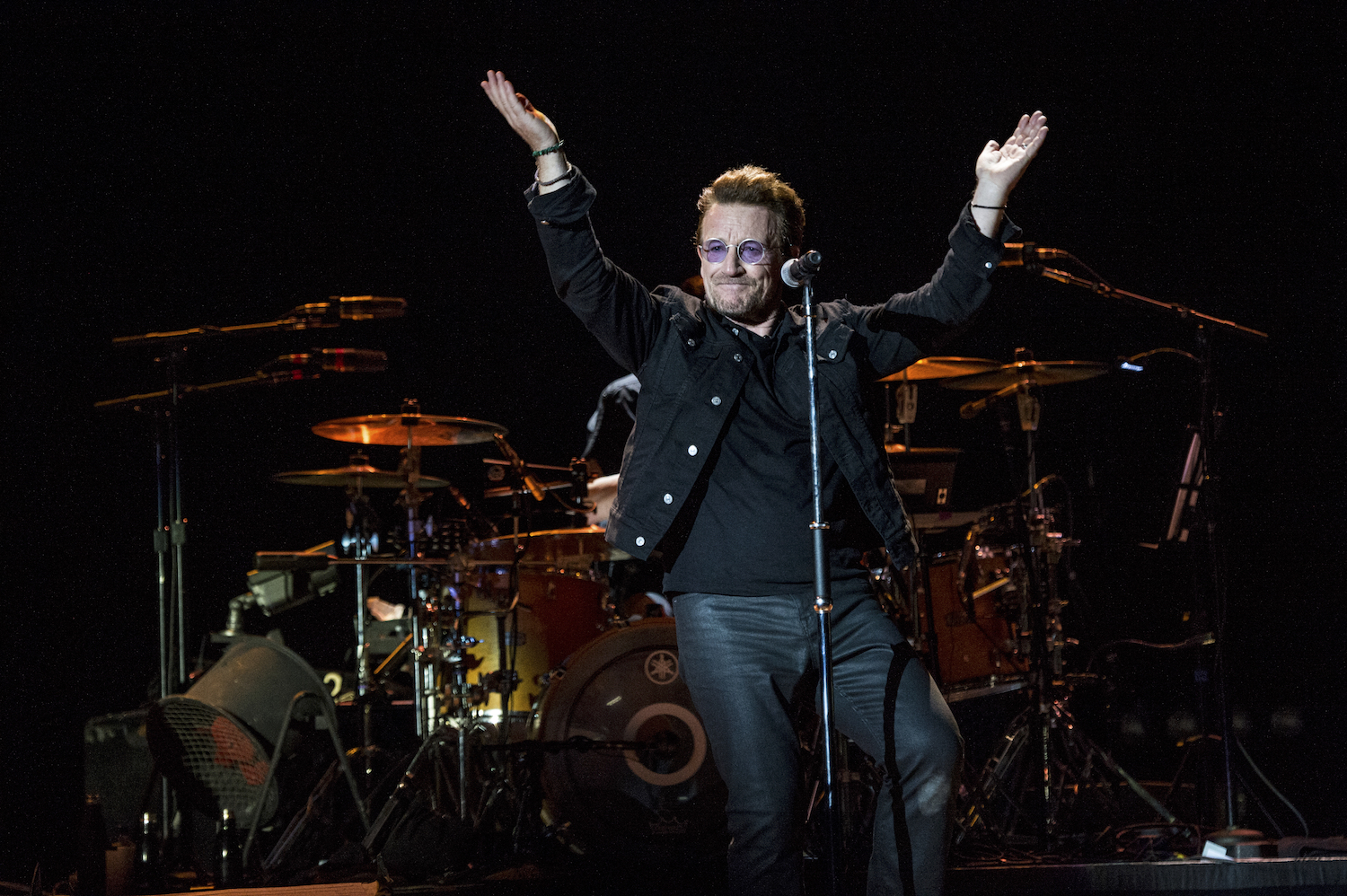 Bono visits Steve Scalise’s staff after shooting