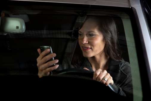 Legislation would tighten Maryland’s talking-while-driving law