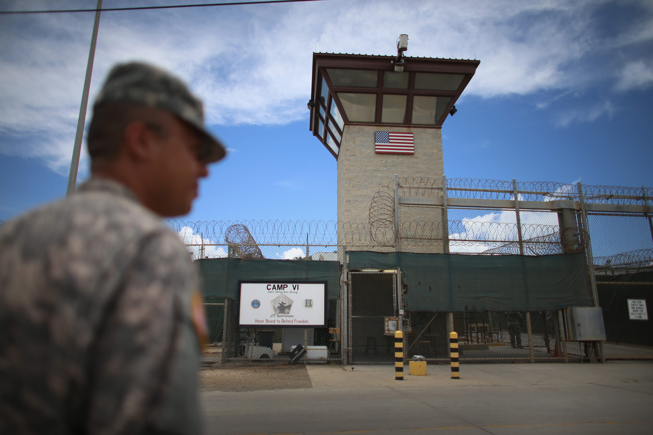Senate panel approves bill to ban Guantanamo transfers