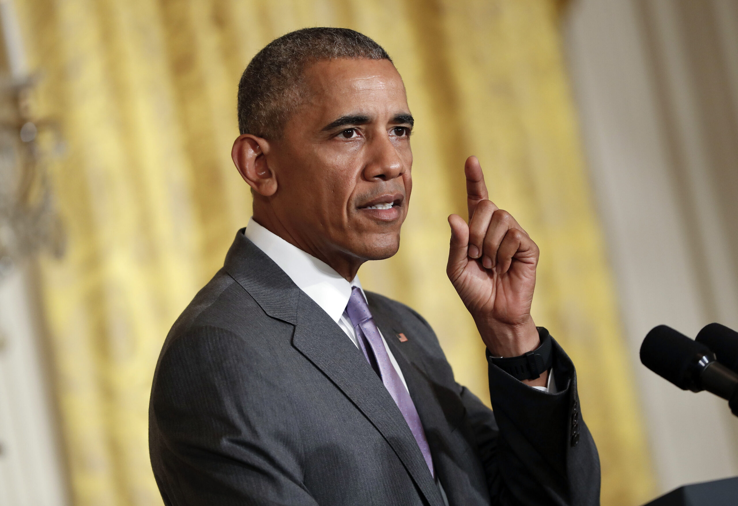 Weekly Obama report card: Boosted by polls, and a parasite