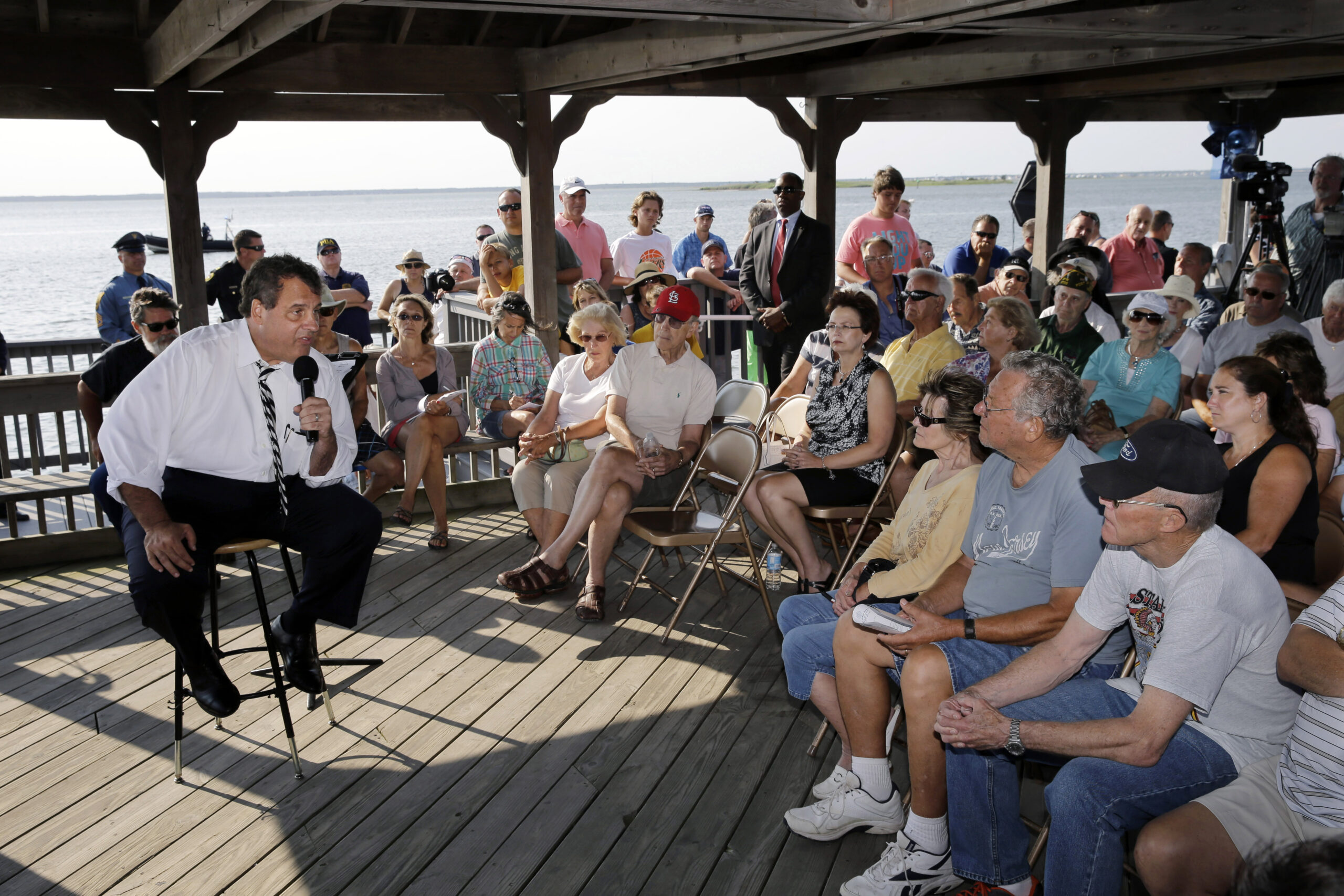 Unions, Chris Christie clashing again