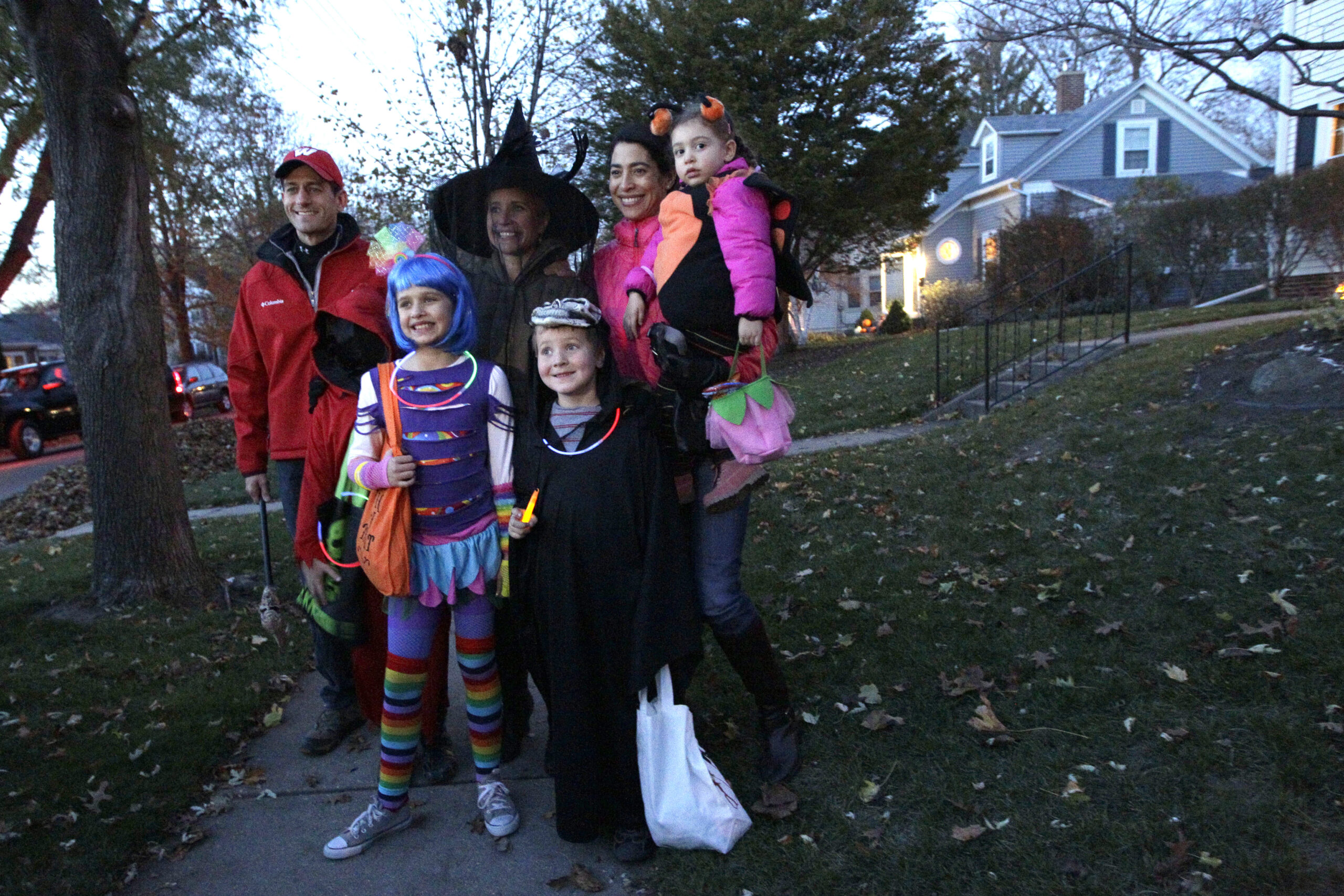 Photo: Paul Ryan goes trick-or-treating with his kids in Wisconsin
