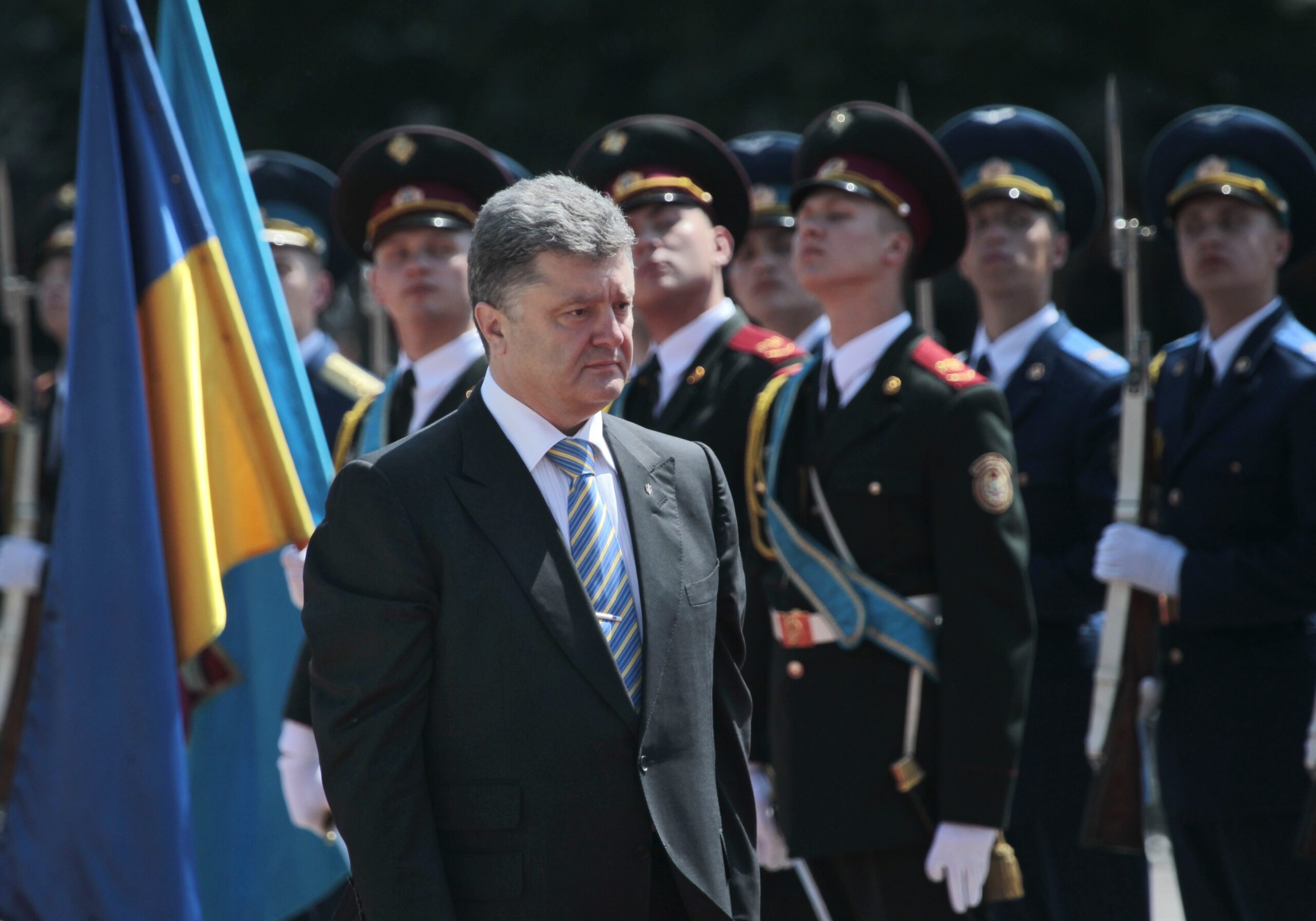 Poroshenko sworn in as Ukraine’s president