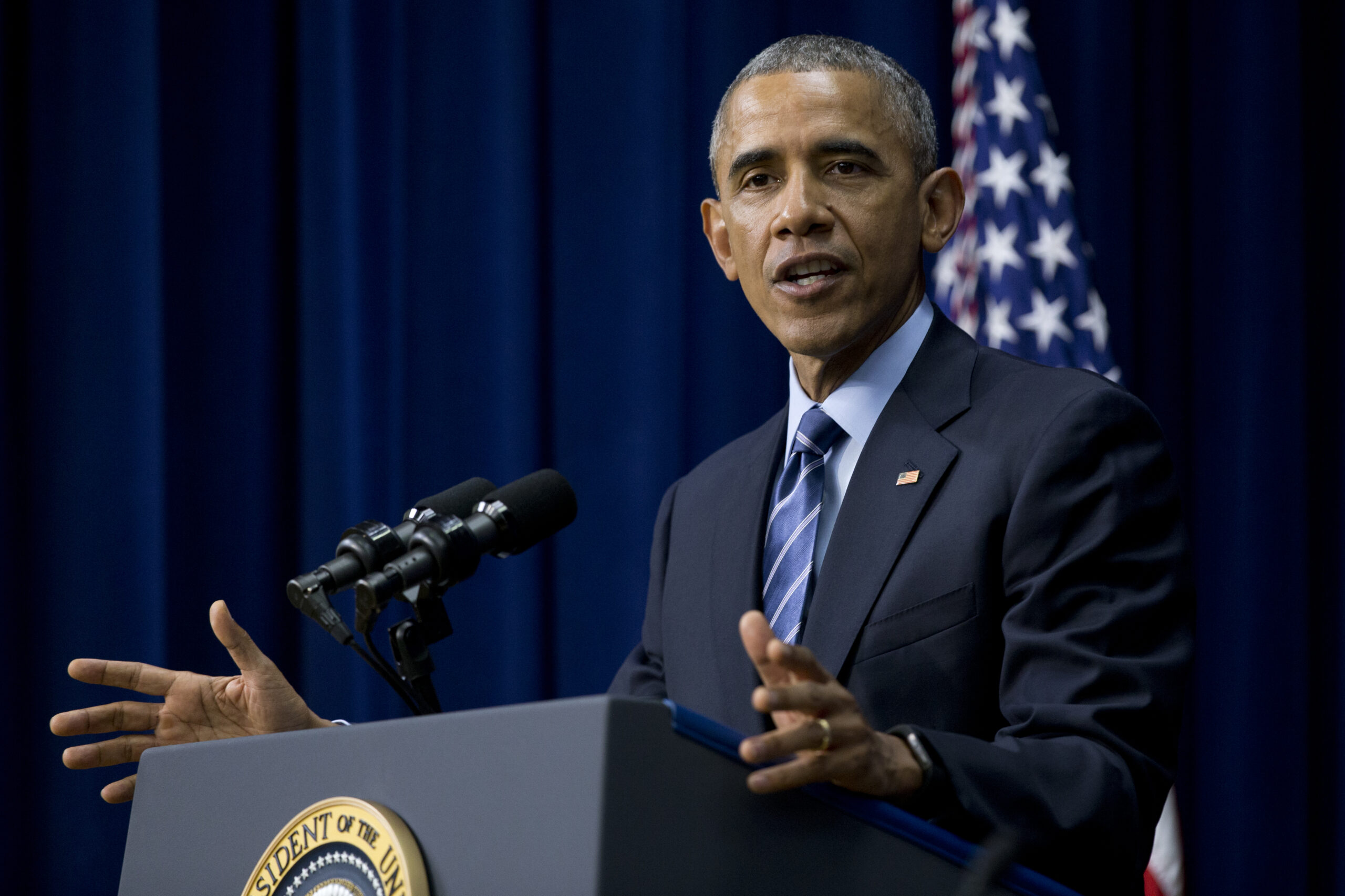 Obama stands by comparison of GOP to Iranian hardliners