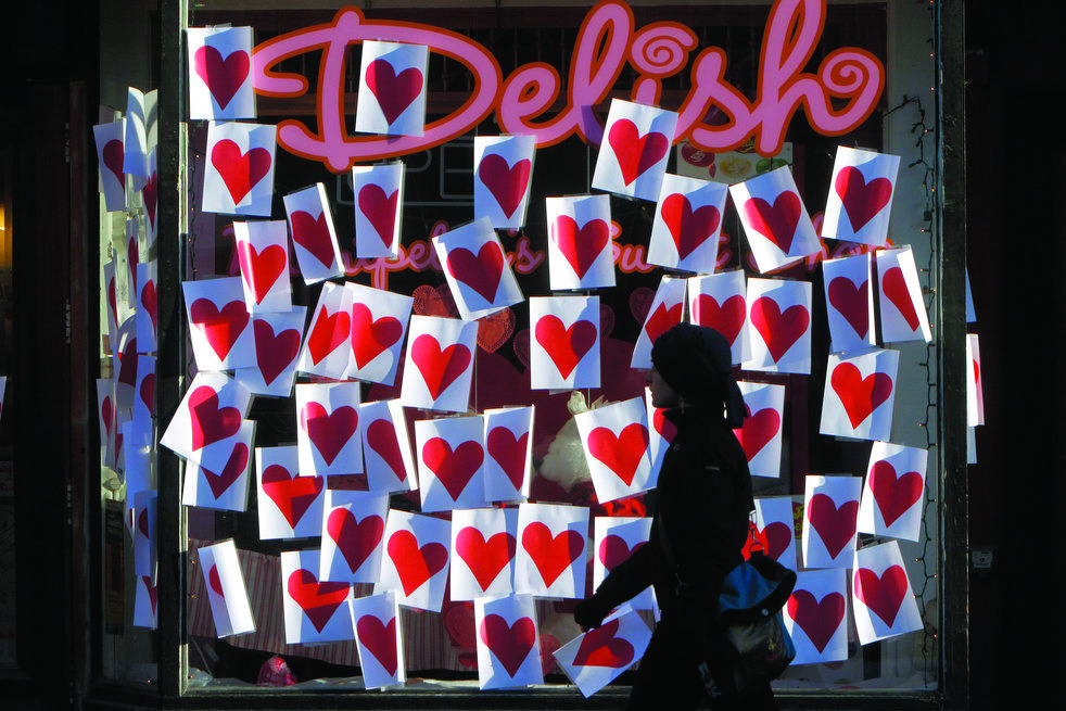 Washington men paying women for Valentine’s Day dates