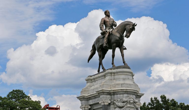Statue of Confederate Gen. Robert E. Lee on Monument Avenue.