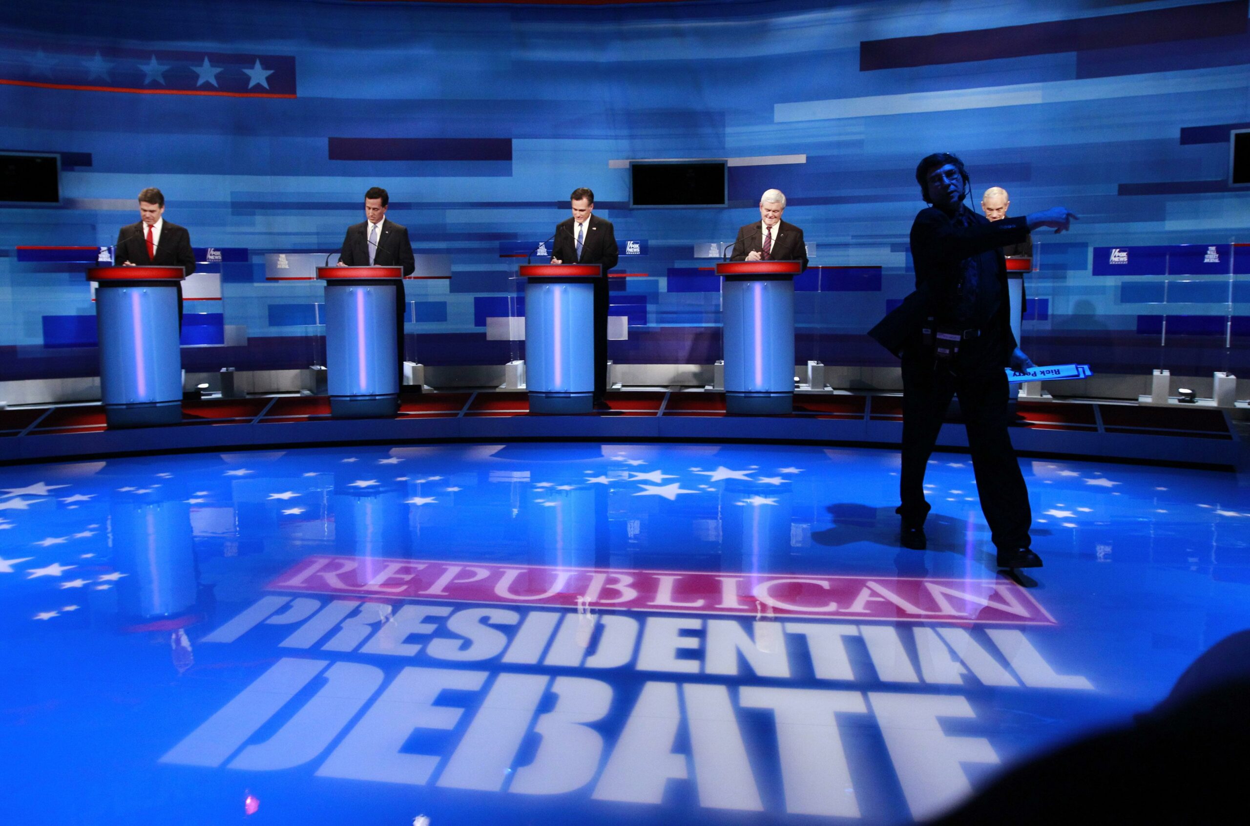 After Perry exit, anger at GOP debates