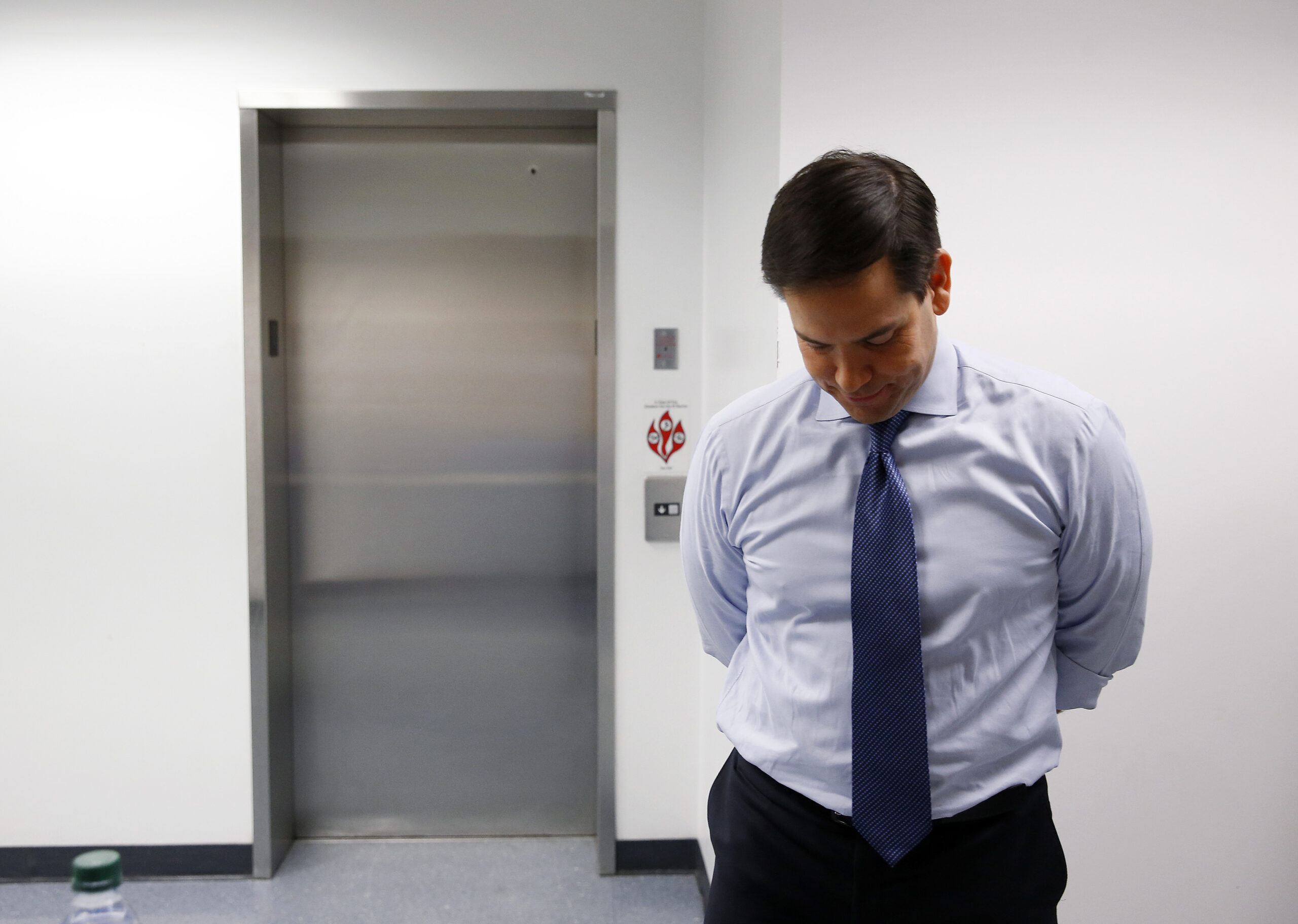 Rubio tanks in new national poll