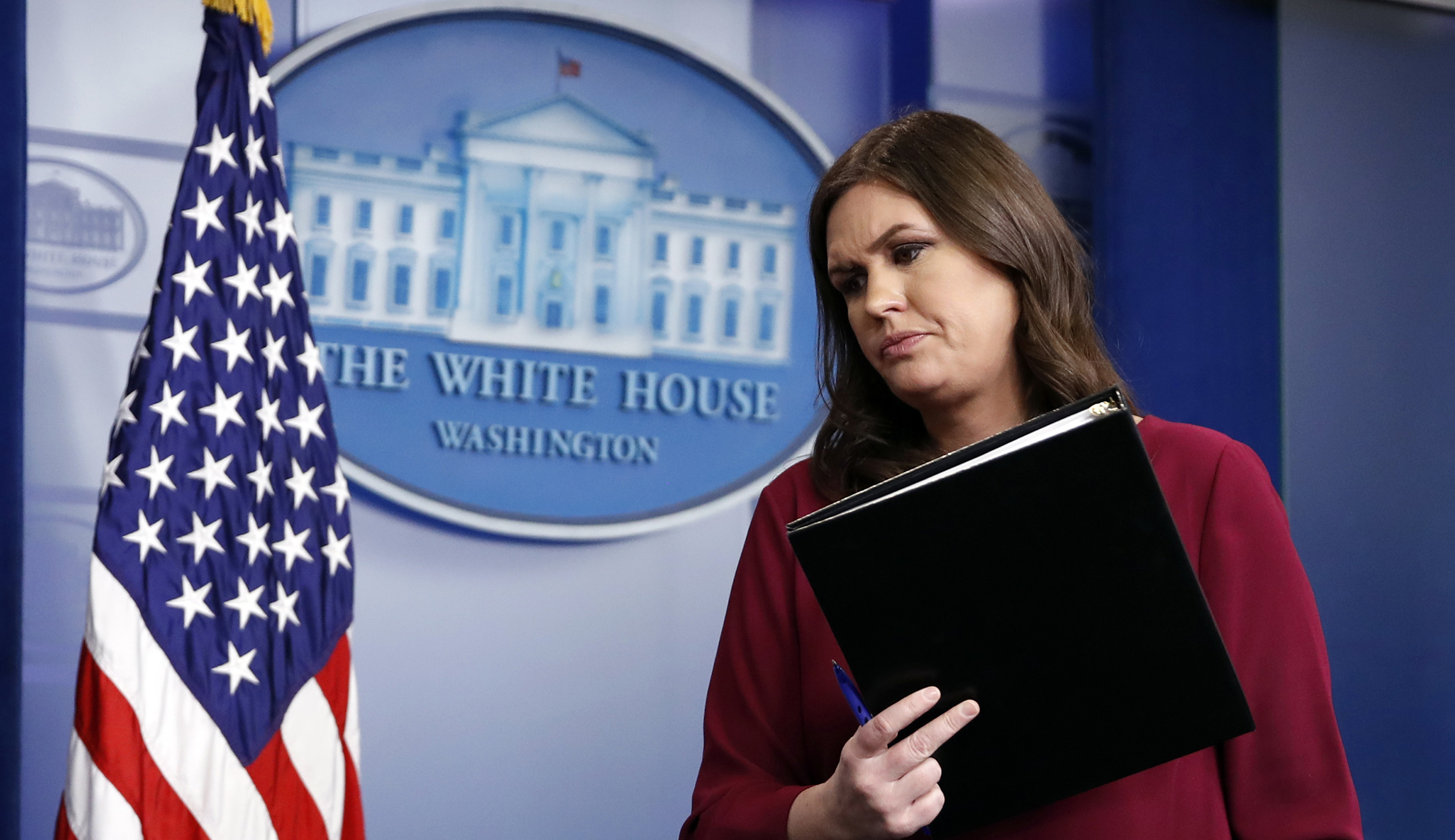 Male reporter asks Sarah Sanders during White House briefing to say whether she’s faced sexual harassment
