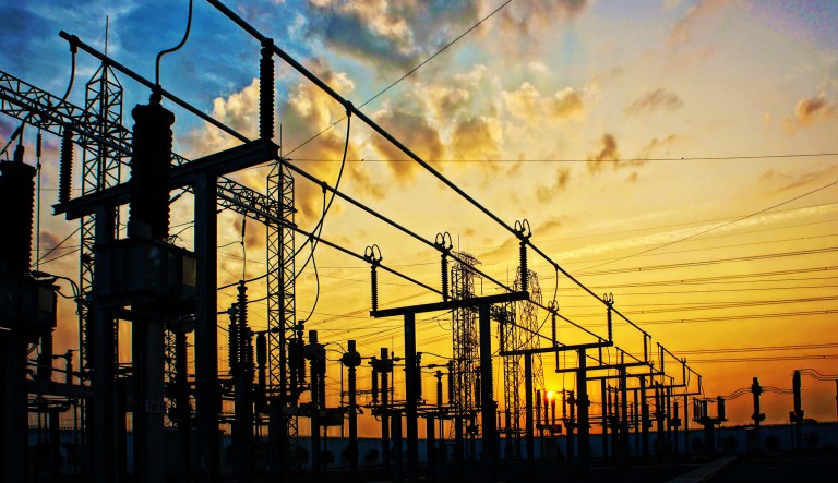 The federal government and the electricity industry formed a council to create a permanent link between security agencies and the electricity sector because of the growing risk to the grid.