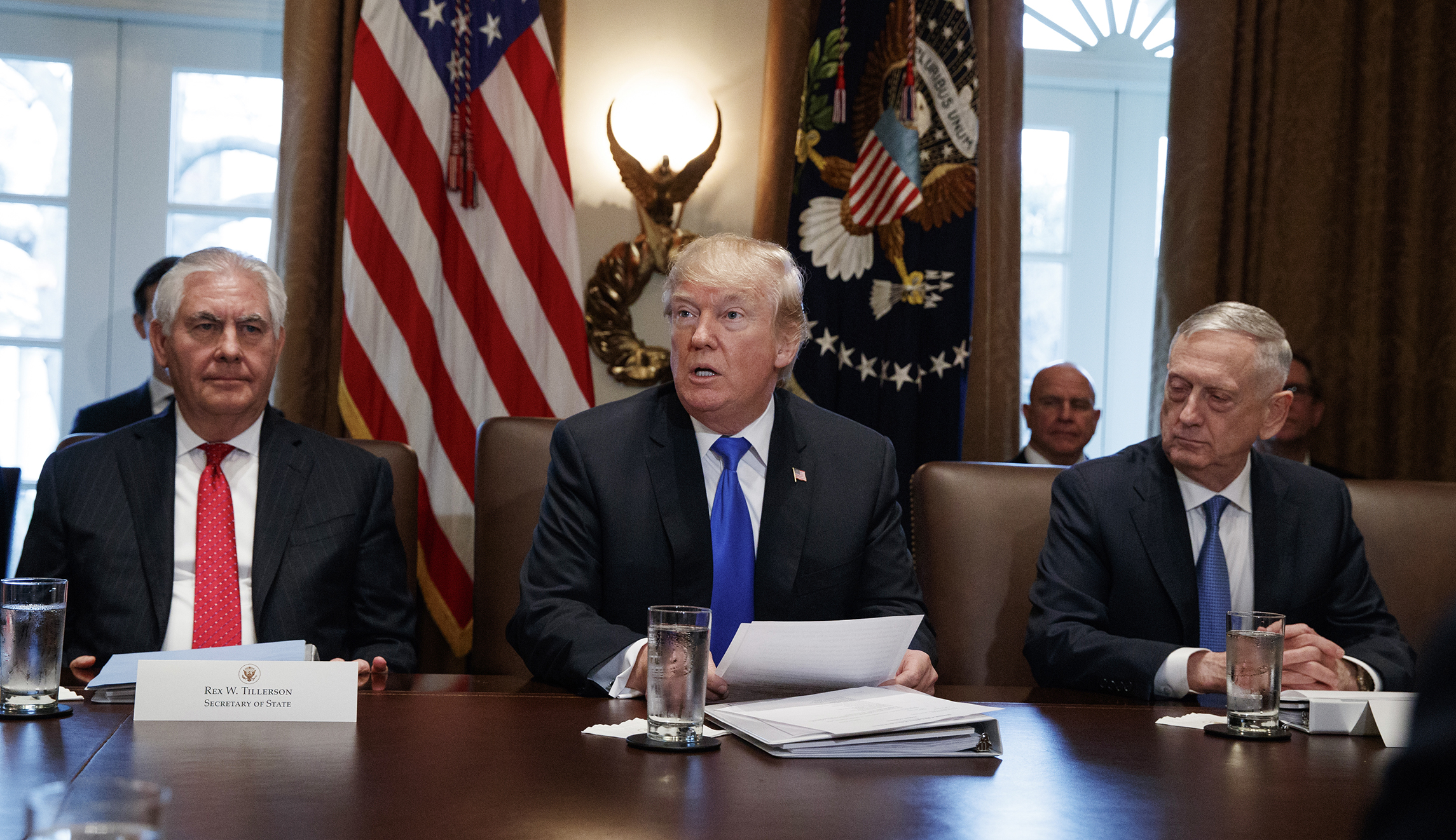 Trump threatens to chop aid to countries that vote against him at the UN