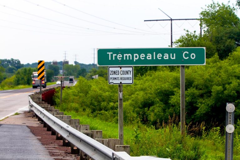 The Wisconsin county Democrats need to compete again in the rural Midwest