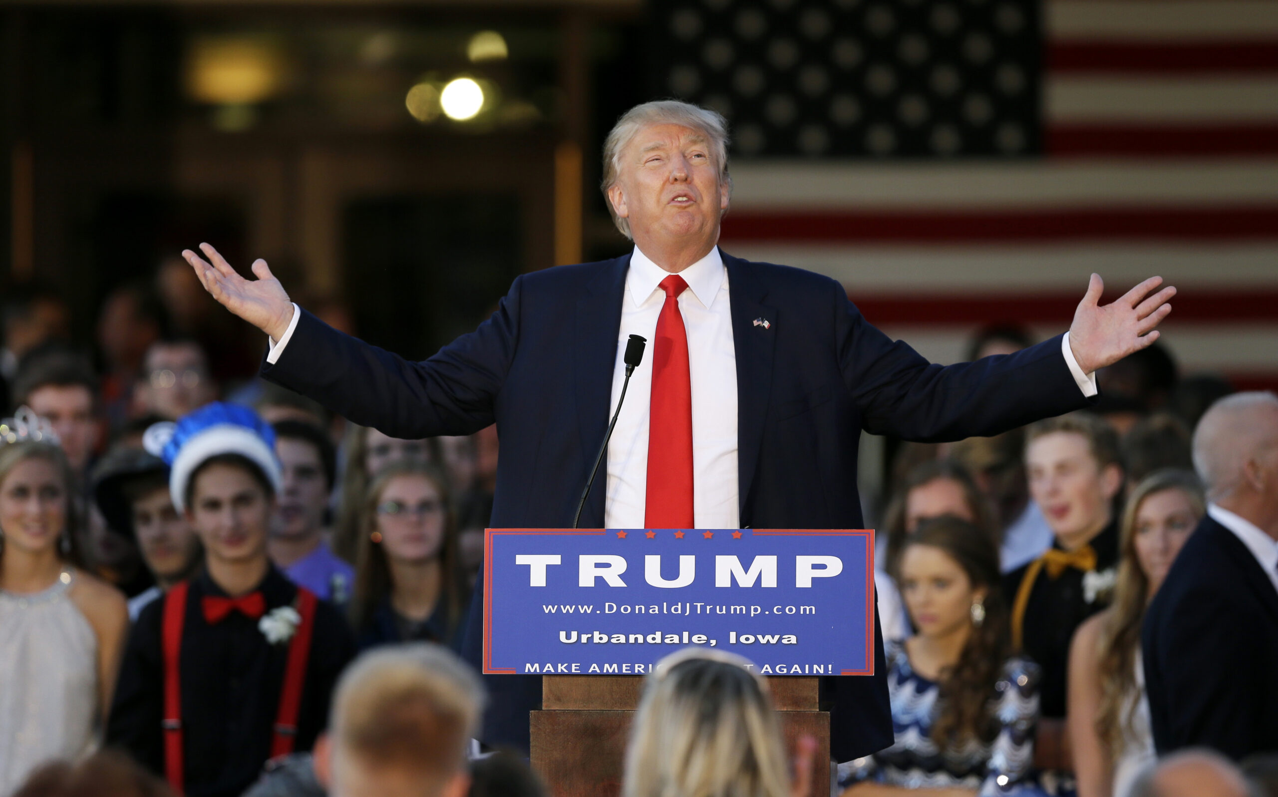 Top Santorum aide: Trump has ‘stolen something’ from every candidate