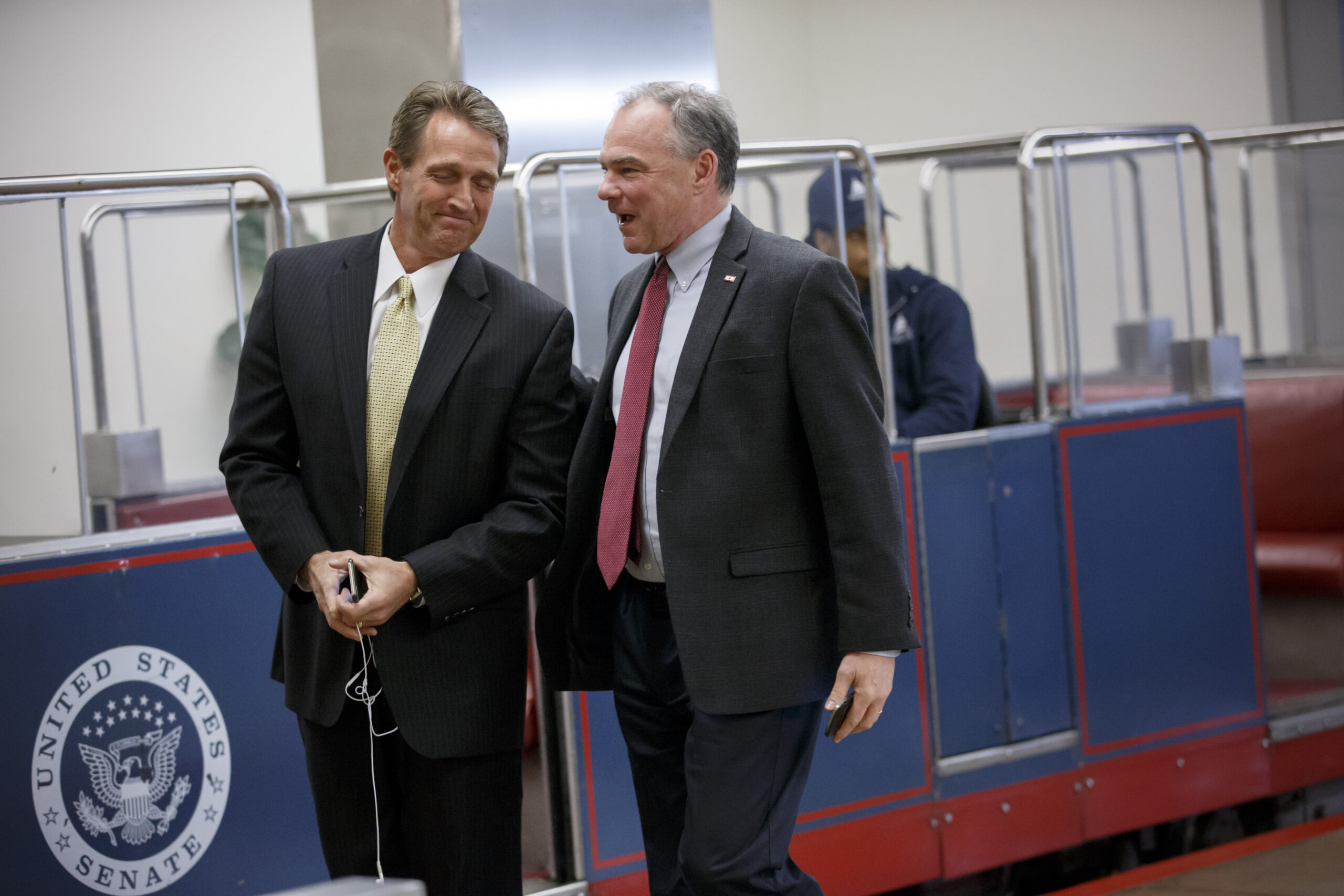 More authority for Obama against ISIS seems DOA in Senate