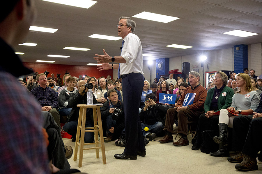 Jeb Bush, allies go after Rubio over debate repetition