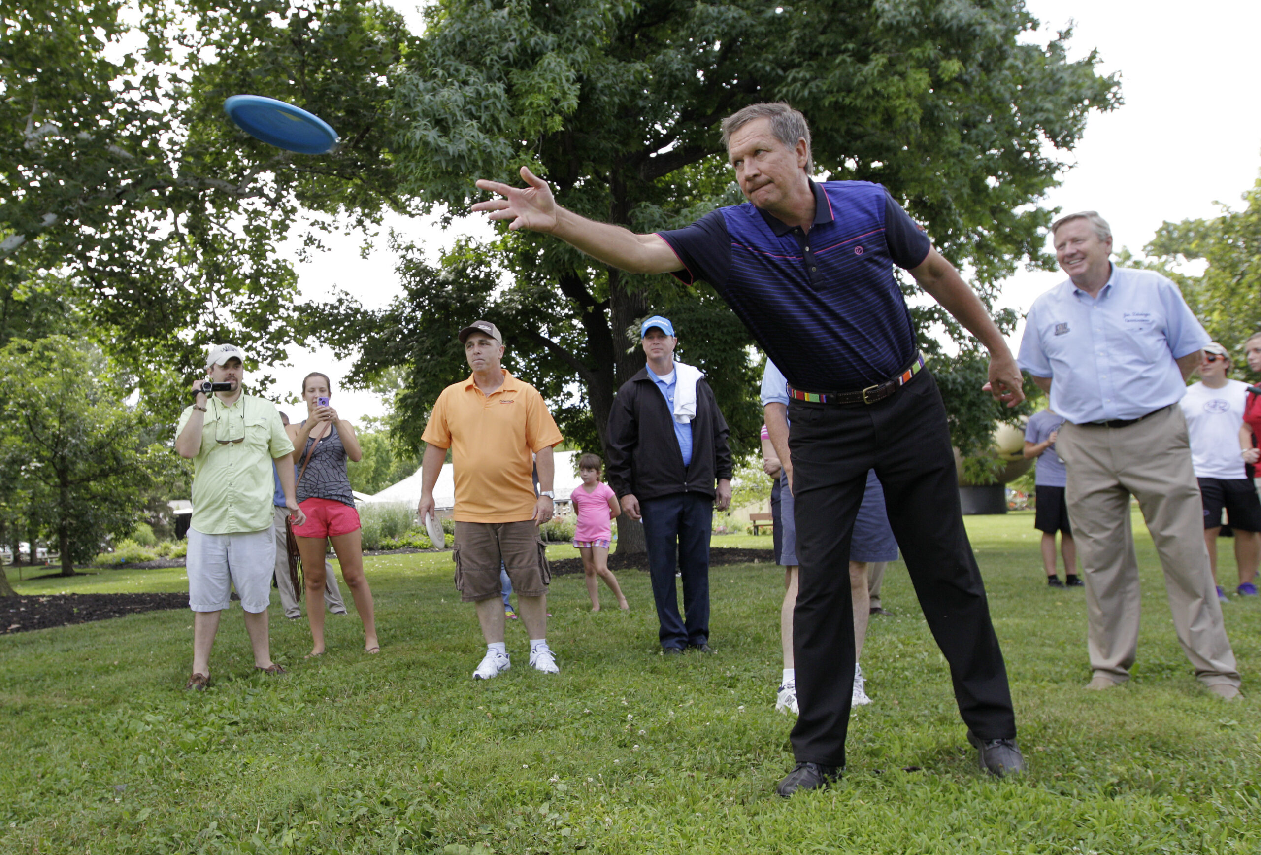 John Kasich hints at White House run