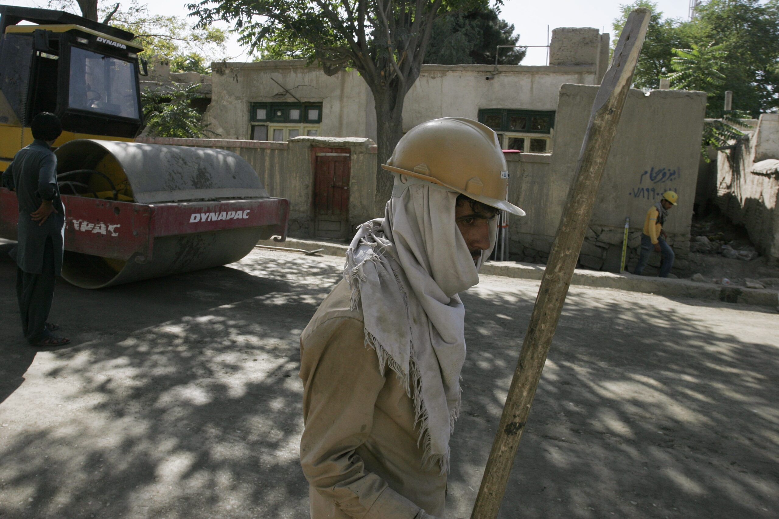 Hundreds of millions of dollars in U.S. Afghan aid given without audits