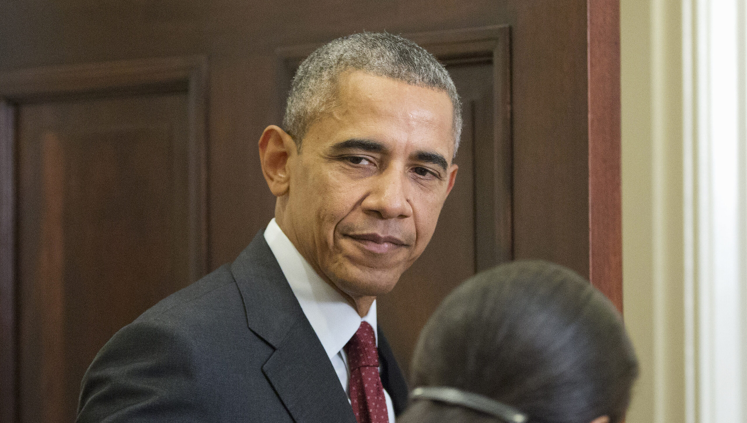 Obama obsessed with his graying hair