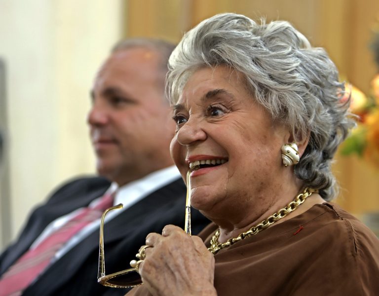 File - The Baroness Philippine de Rothschild of Chateau Mouton Rothschild in France,  answers questions after signing an accord at the Opus One winery in Oakville, Calif., in this Thursday, Sept. 22, 2005 file photo. Philippine de Rothschild, an energetic and self-certain grande dame of Bordeaux wine who halted an acting career to run vineyards owned by the family dynasty, has died, her company said Sunday Aug. 24, 2014. She was 80. (AP Photo/EricRisberg,file)